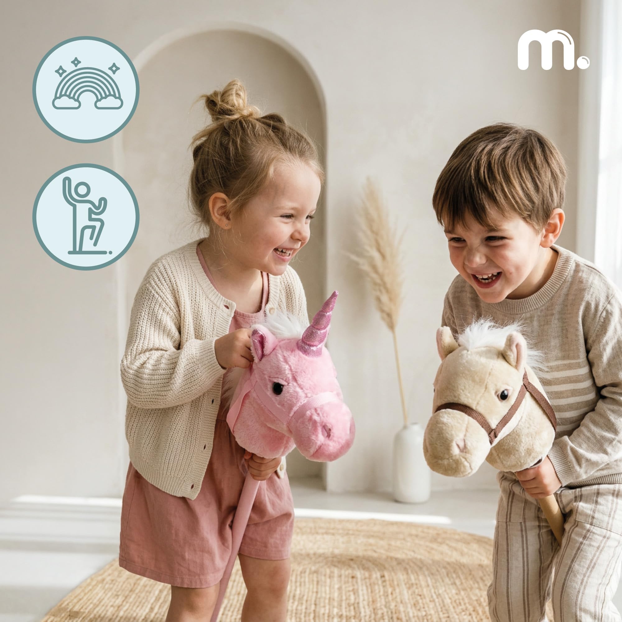 mamabrum Hobby Horse Einhorn Rosa Steckenpferd Kinder 80 cm | Magisches Einhorn mit Glitzerhorn, weichem Plüschkopf und festen Zügeln für fantasievolle Bewegungsspiele.