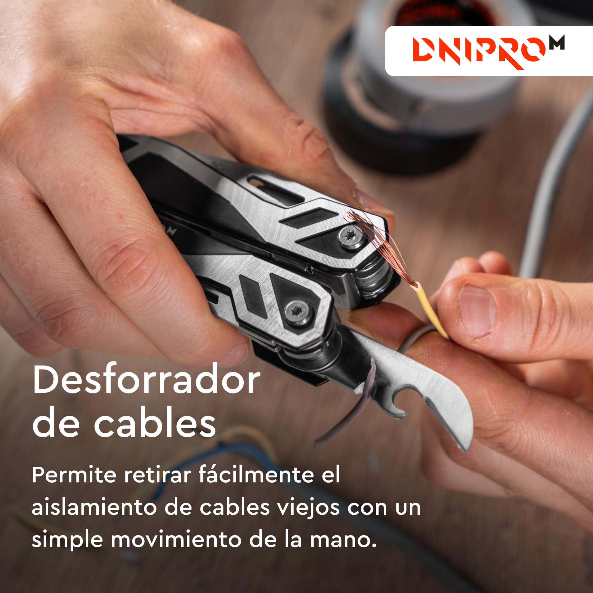 Multiherramienta Dnipro-M de Alicates 17 en 1, en Acero Inoxidable 420