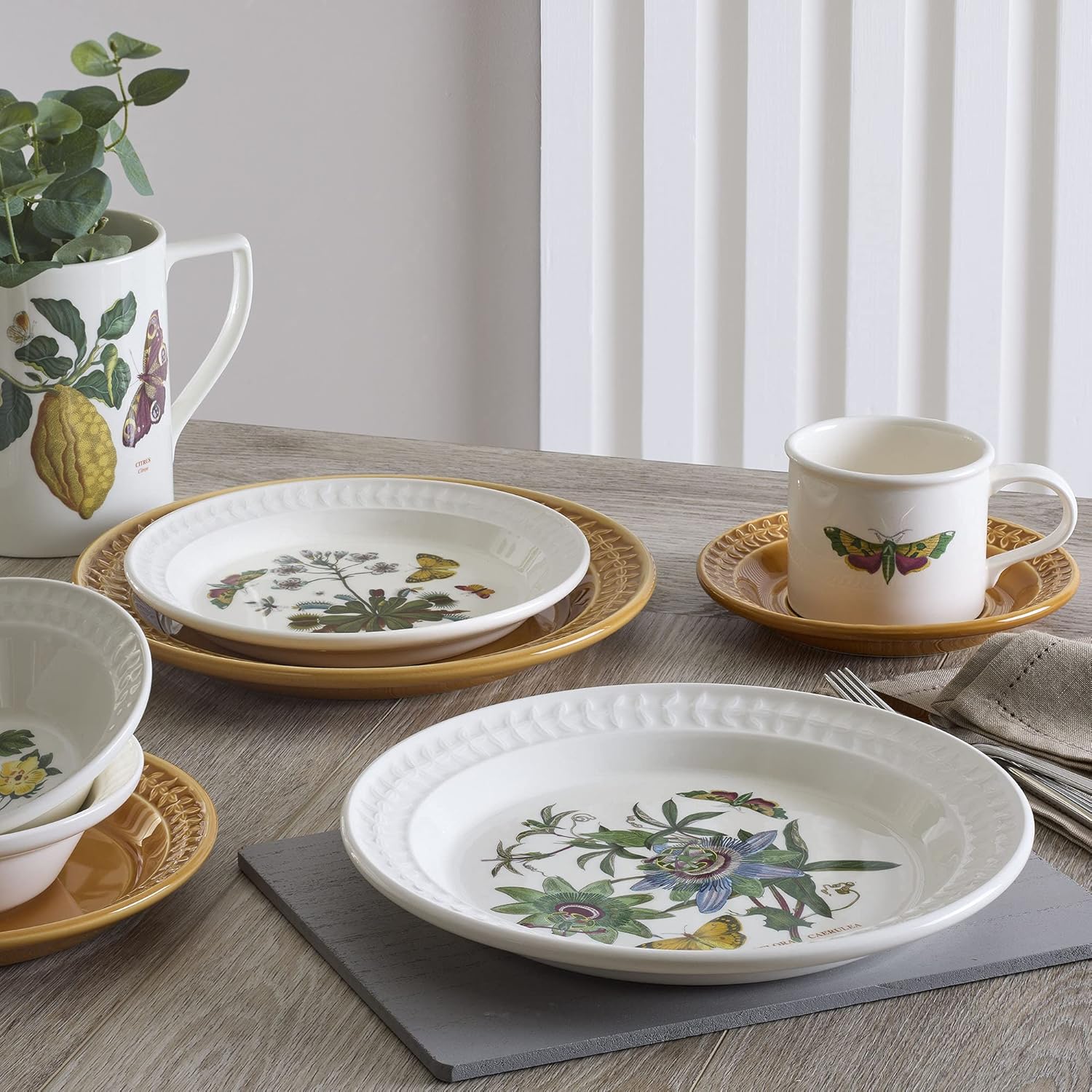 Portmeirion Botanic Garden Harmony 10.5" Dinner Plate, Papilio Amber & Blue Passion Flower - Earthenware Dish for Tableware & Picnic - Dishwasher & Microwave Safe, Floral Spring Dinnerware