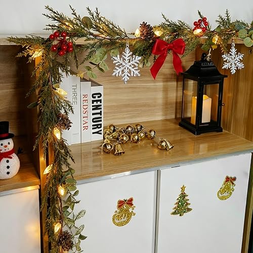 Miniatura 3 de Guirnalda de Navidad preiluminada de 6 pies con 20 luces LED de Navidad con conos de pino de bayas rojas, hojas de eucalipto, decoración navideña