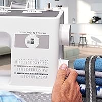 Vista 2 de Brother ST531HD Máquina de coser fuerte y resistente de 53 puntadas con protector de dedos 16x8x12