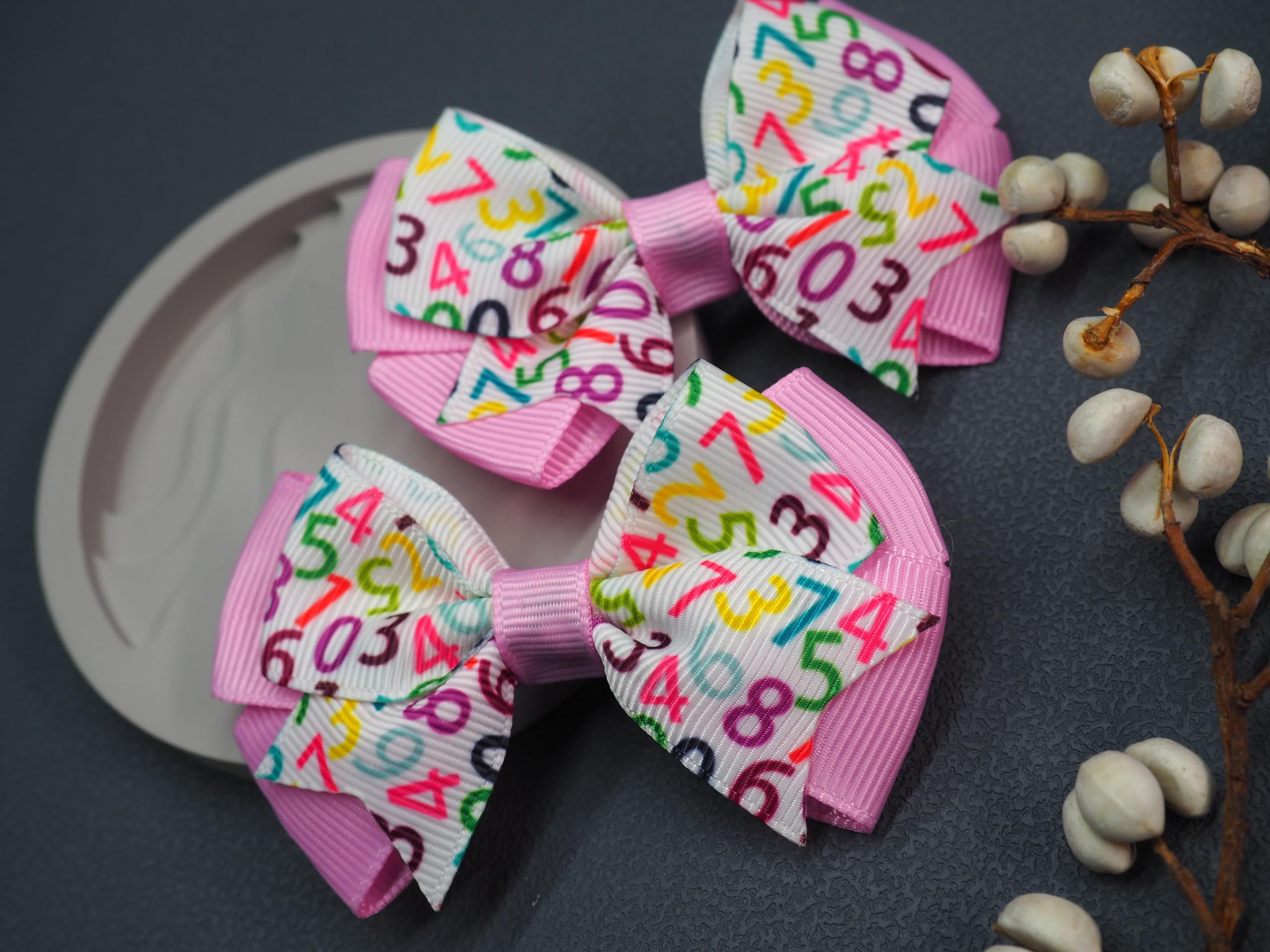MeiMei Multicolour Numbers Maths Pattern 3.25 Inch Grosgrain Ribbon Hair Bow, Slide Barrettes Alligator Hair Clips - Image 4