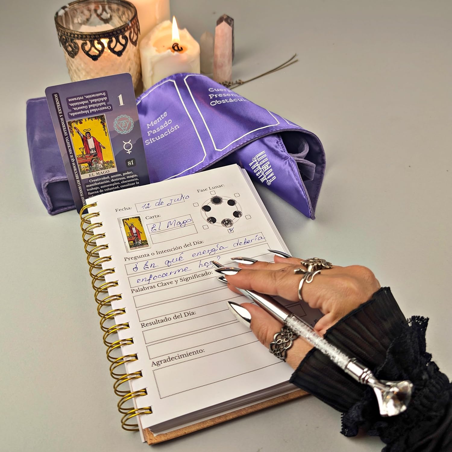 Witchy Cauldron Tarot Learning Kit in Spanish – Cartas de Tarot para Principiantes – Includes Spanish Deck, Journal, Wrap, Stickers – Ideal for Beginners and Enthusiasts (Lavanda)
