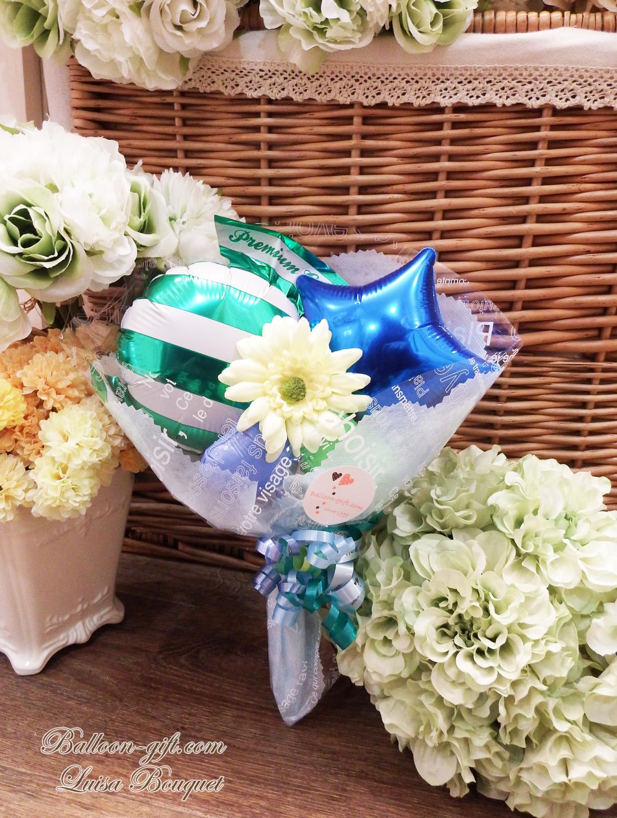 Amazon | ポップなキャンディバルーンがとってもかわいい♡花束 