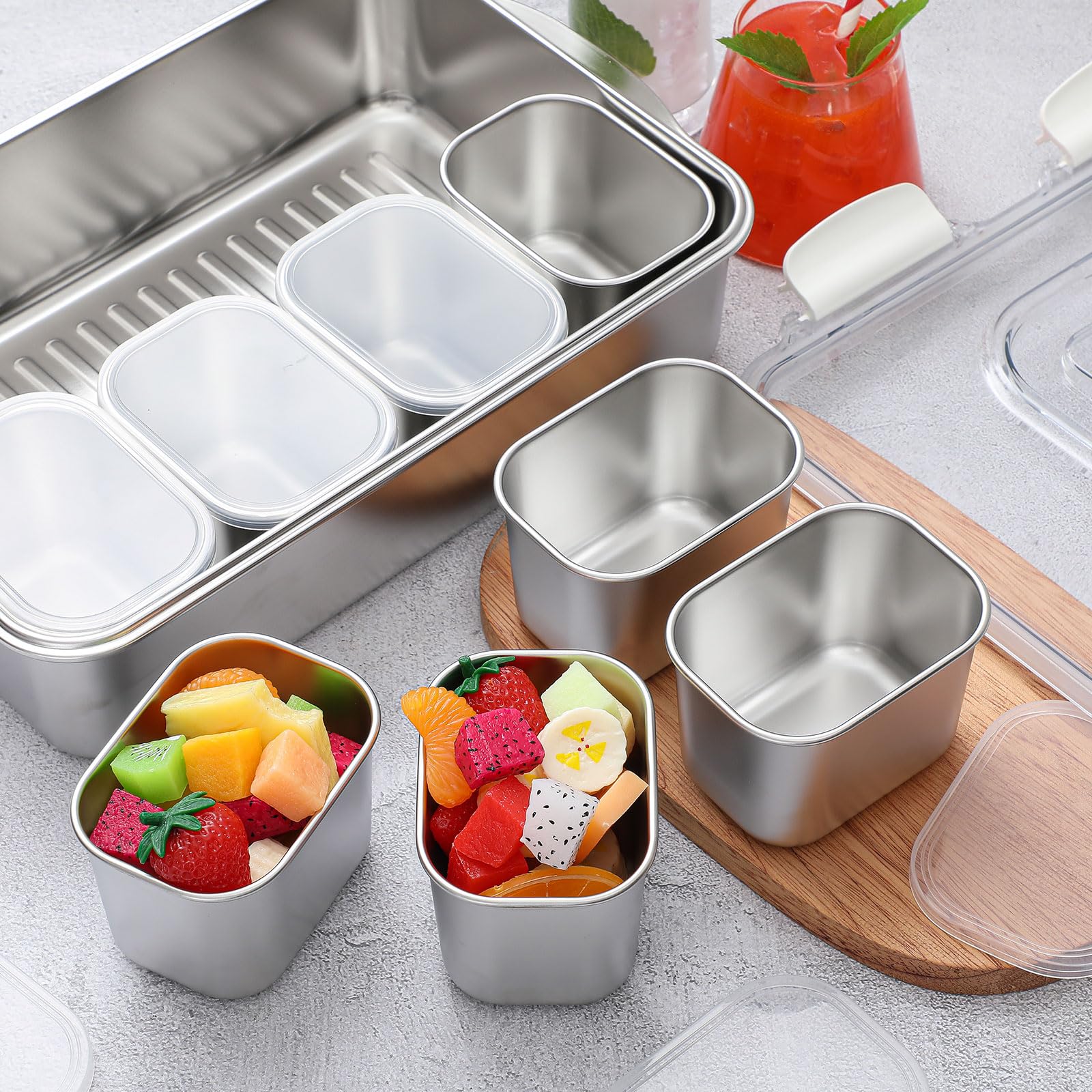 SiliFine Snackbox aus Edelstahl, 8 Fächer, geteiltes Serviertablett mit Deckel und Griff, tragbare Snackplatten, Aufbewahrungs-Organizer für Obst, Süßigkeiten, Nüsse, Gemüse, Reisen, Party, Picknick
