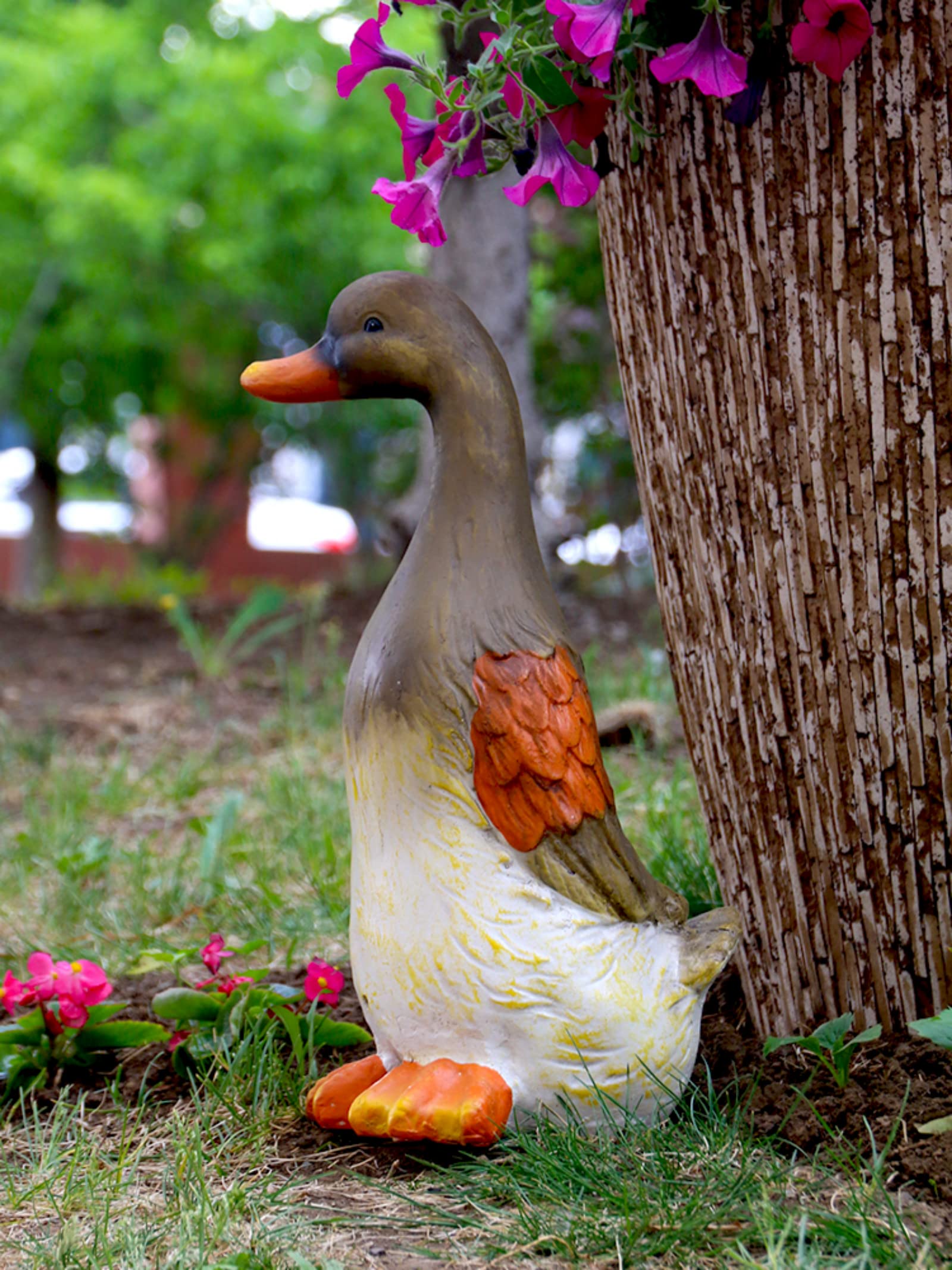 Grande statua di anatra divertente da 41 cm per esterni, simulazione di animali ornamentali, decorazione da giardino in resina per piscina, paesaggio, cortile, prato, giardino roccioso