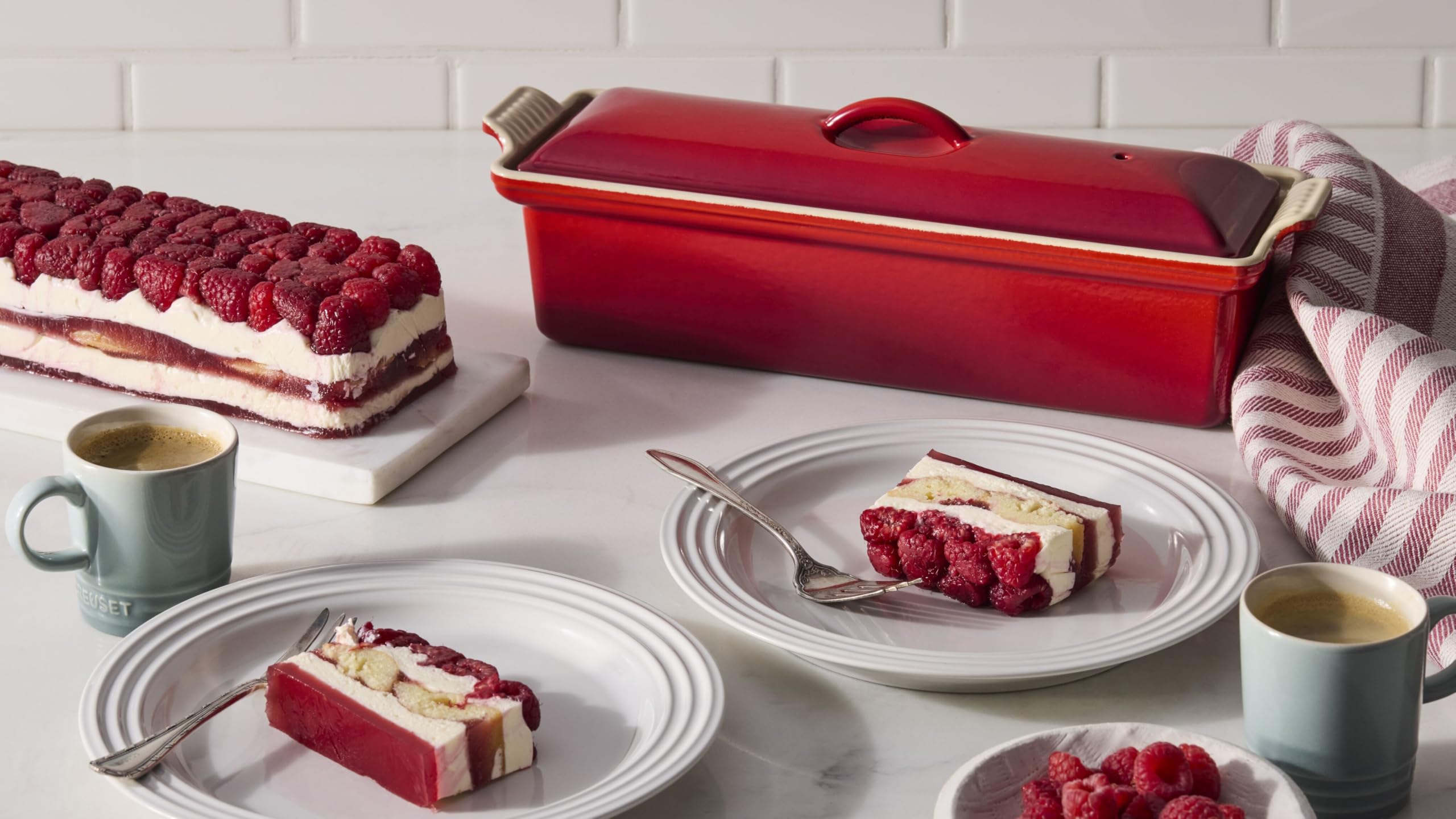 ル・クルーゼ　新品未使用品　テリーヌ型　32cm Le Creuset ル・クルーゼ テリーヌ・レクタ 32cm マットブラック