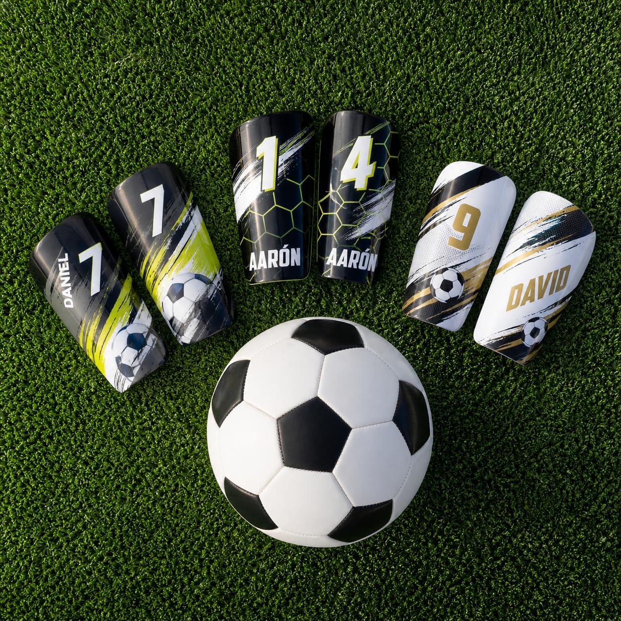 Wanapix | Parastinchi da Calcio Personalizzati per Bambini | Personalizzazione totale Con Foto, Nome e Numero | Protezione Completa