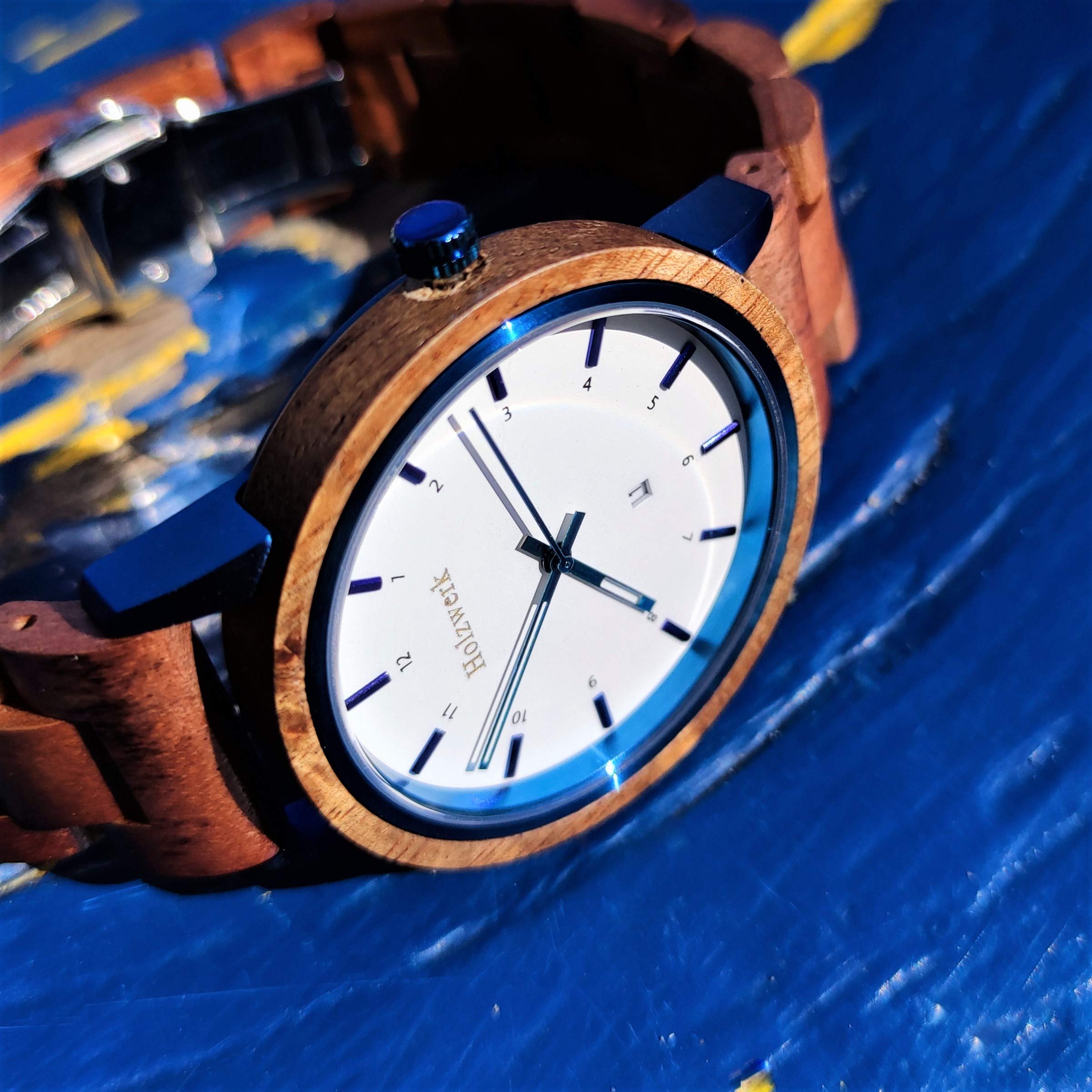 Holzwerk Germany Handgefertigte Designer Unisex Damen-Uhr Herren-Uhr Öko Natur Holz-Uhr Armband-Uhr Analog Klassisch Quarz-Uhr Braun Blau Weiß
