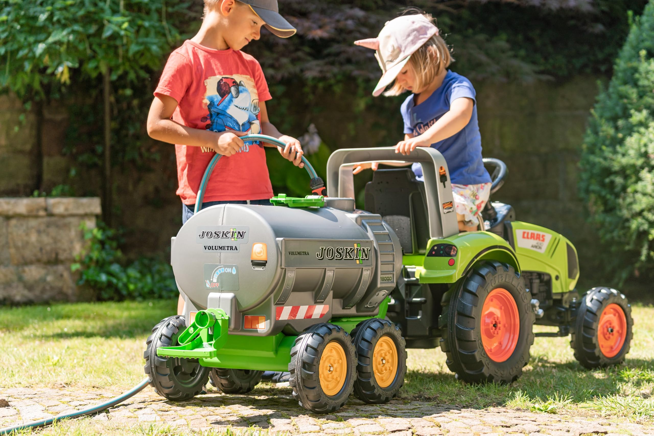 FALK - Remorque citerne Joskin avec robinet et épandeur - Dès 3 ans - Fabriqué en France - Capacité 30 Litres - Compatible tracteurs et tractopelles Falk 3/7 ans - 943JK