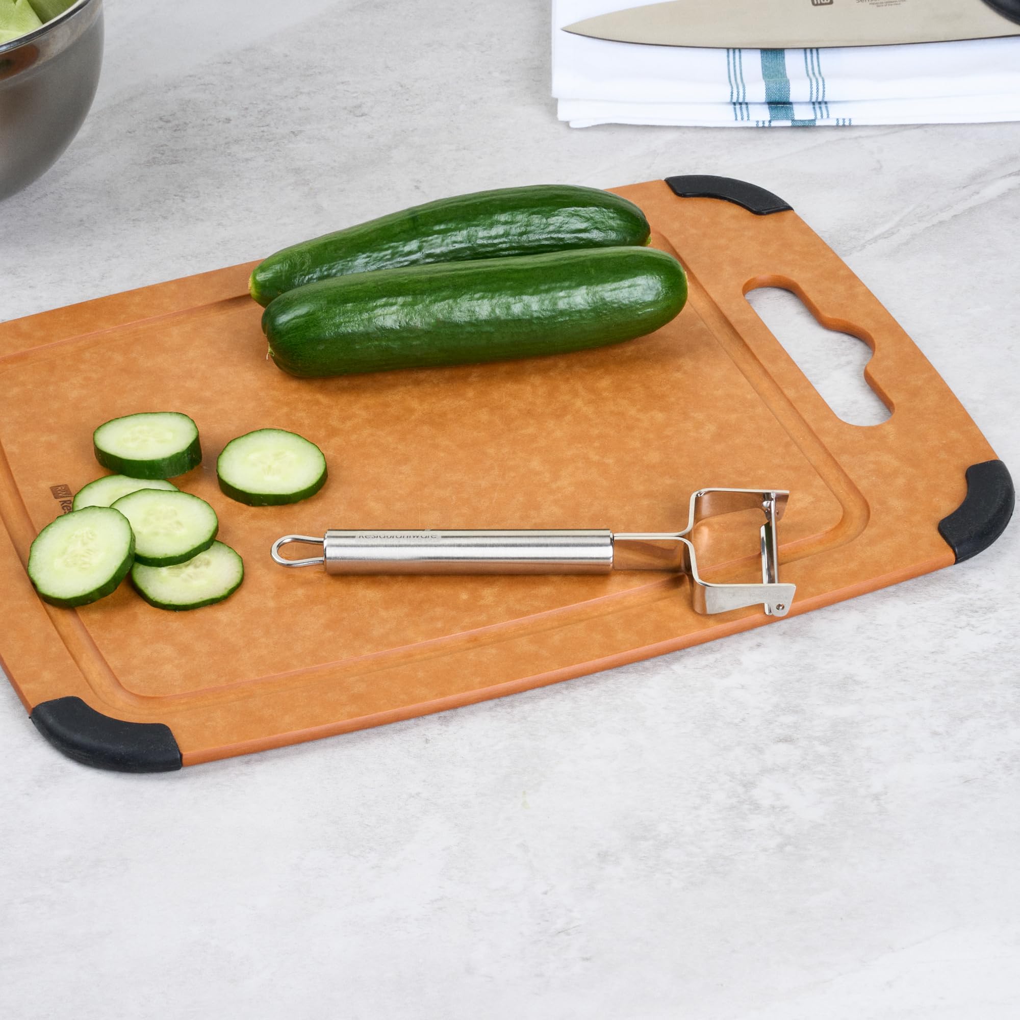 German Standard - Pelador de verduras de 6.6 pulgadas, pelador de patatas en 1 Y, hoja ultra afilada, mango ergonómico, pelador de frutas de acero inoxidable, apto para lavavajillas, para calabacín,