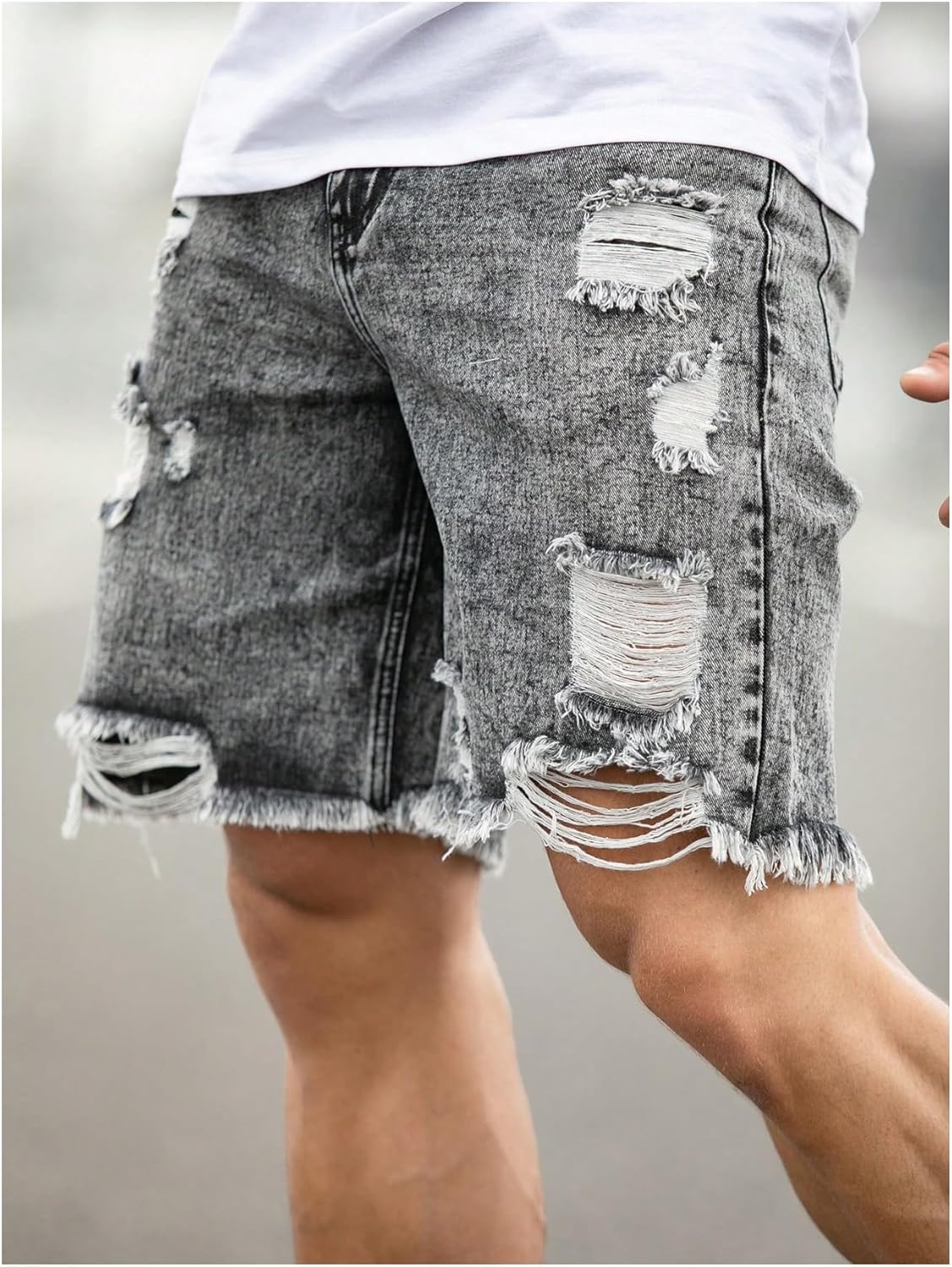Floerns Men's Ripped Raw Hem Denim Shorts Plain Frayed Bermuda Jeans Shorts