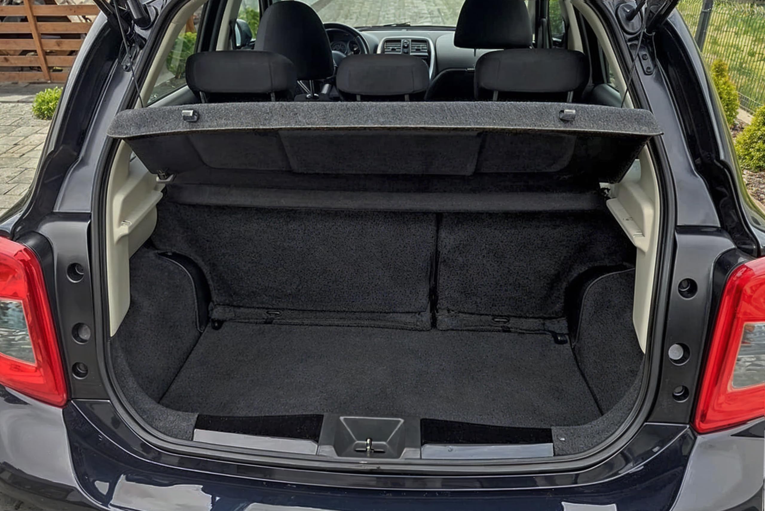 Heckablage Kofferraumabdeckung für Nissan MICRA IV K13 2010-2017