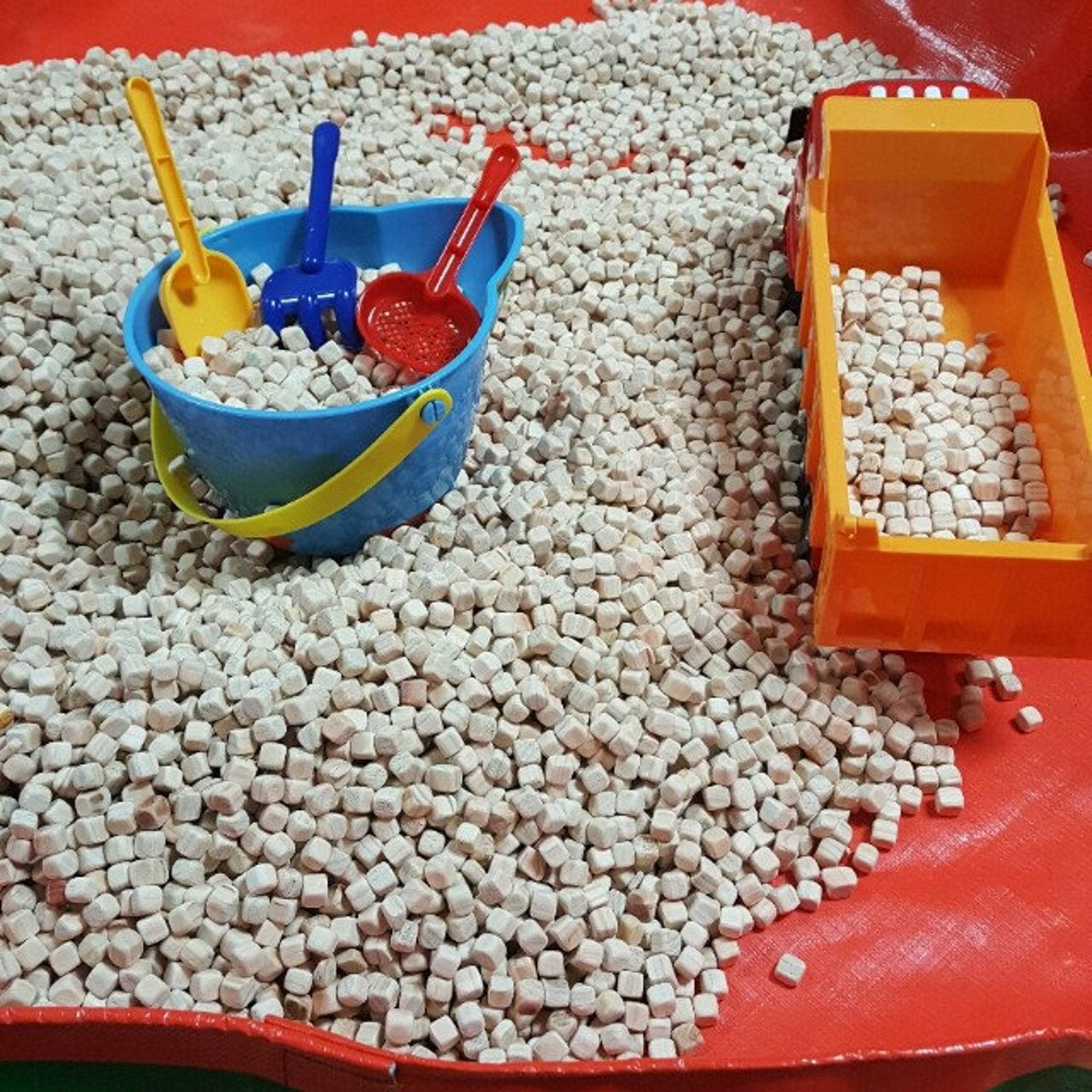 Bulk Wholesale Hinoki Cypress Wood Cube Chip Block (10 lb) Made in