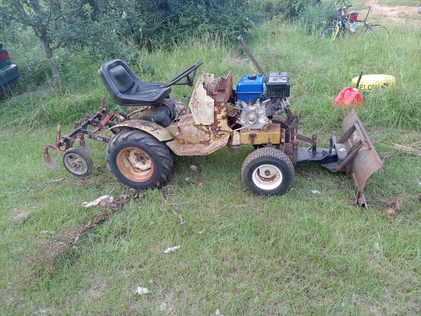  25 mo Finance BILT HARD 7HP Gas Engine Horizontal Shaft 212cc 4 