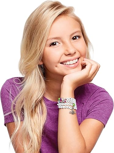 Miniatura 5 de Make It Real Kit de pulseras Block 'N Rock crea 4 pulseras únicas con dijes de letras, 147 piezas, incluye bandeja de juego, todo en uno, kit de