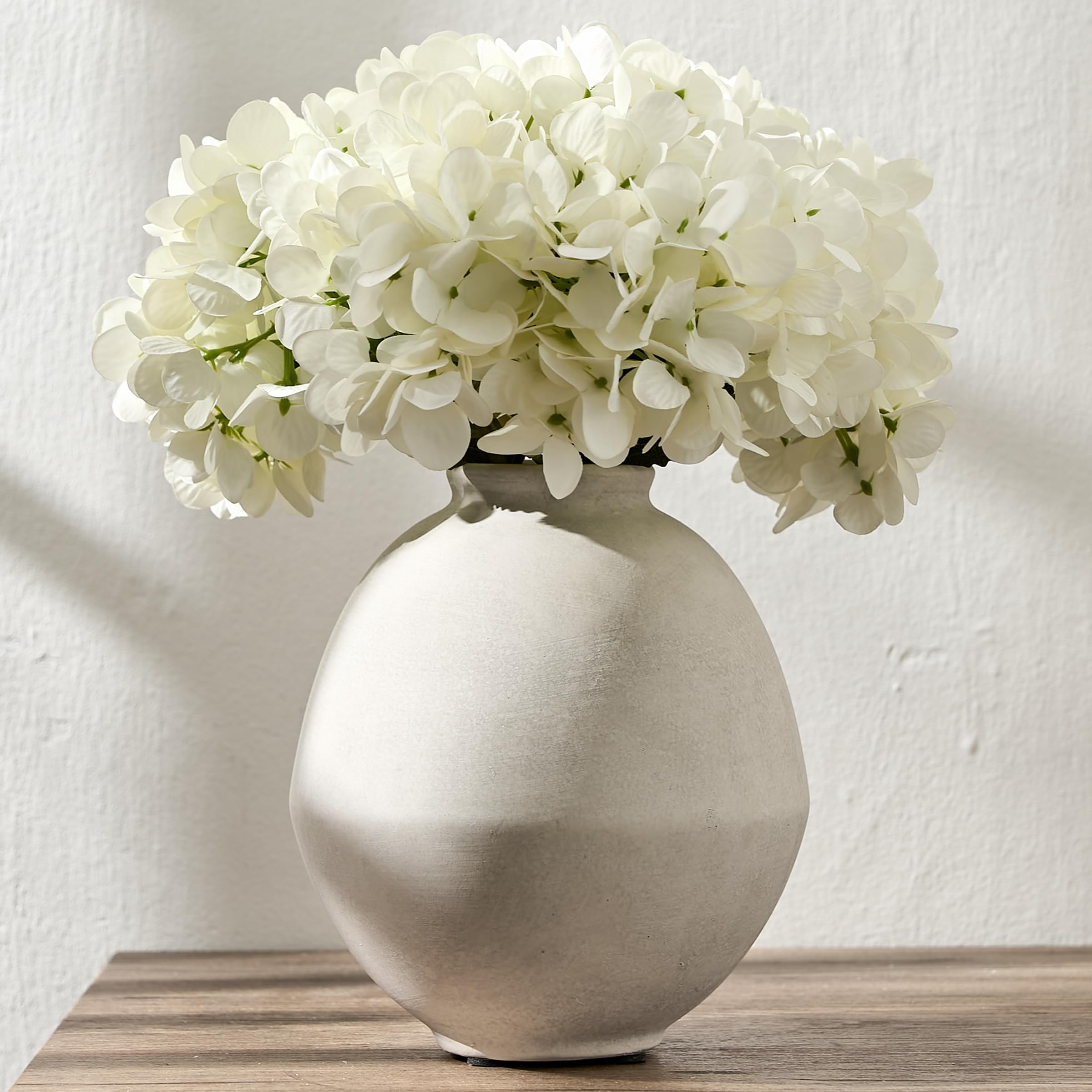 Rustikale Keramik-Blumenvase, 15,7 cm, niedlicher Boho-Stil für Heimdekoration, Bauernhaus, Terrakotta-Vase für Wohnzimmer, Tisch, Regal, Kamindekoration, Bauernhaus, cremefarben