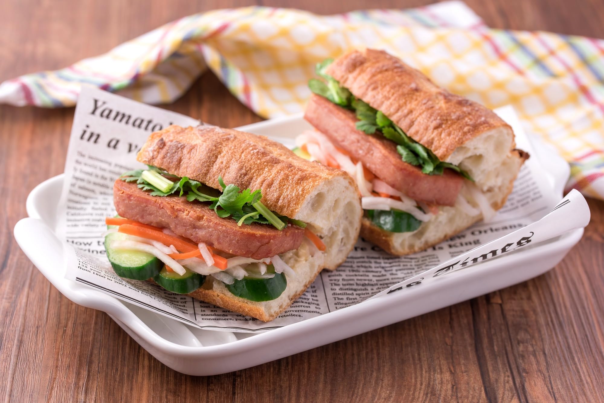 Amazon.co.jp: 明治屋 チューリップ ポークランチョンミート 200g