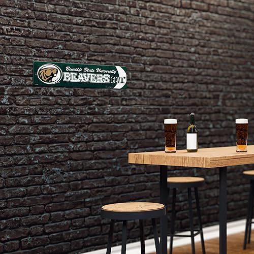 Vista 286 de Rico Industries Letrero de plástico de la NCAA de plástico de 4 x 16 pulgadas Alternativo