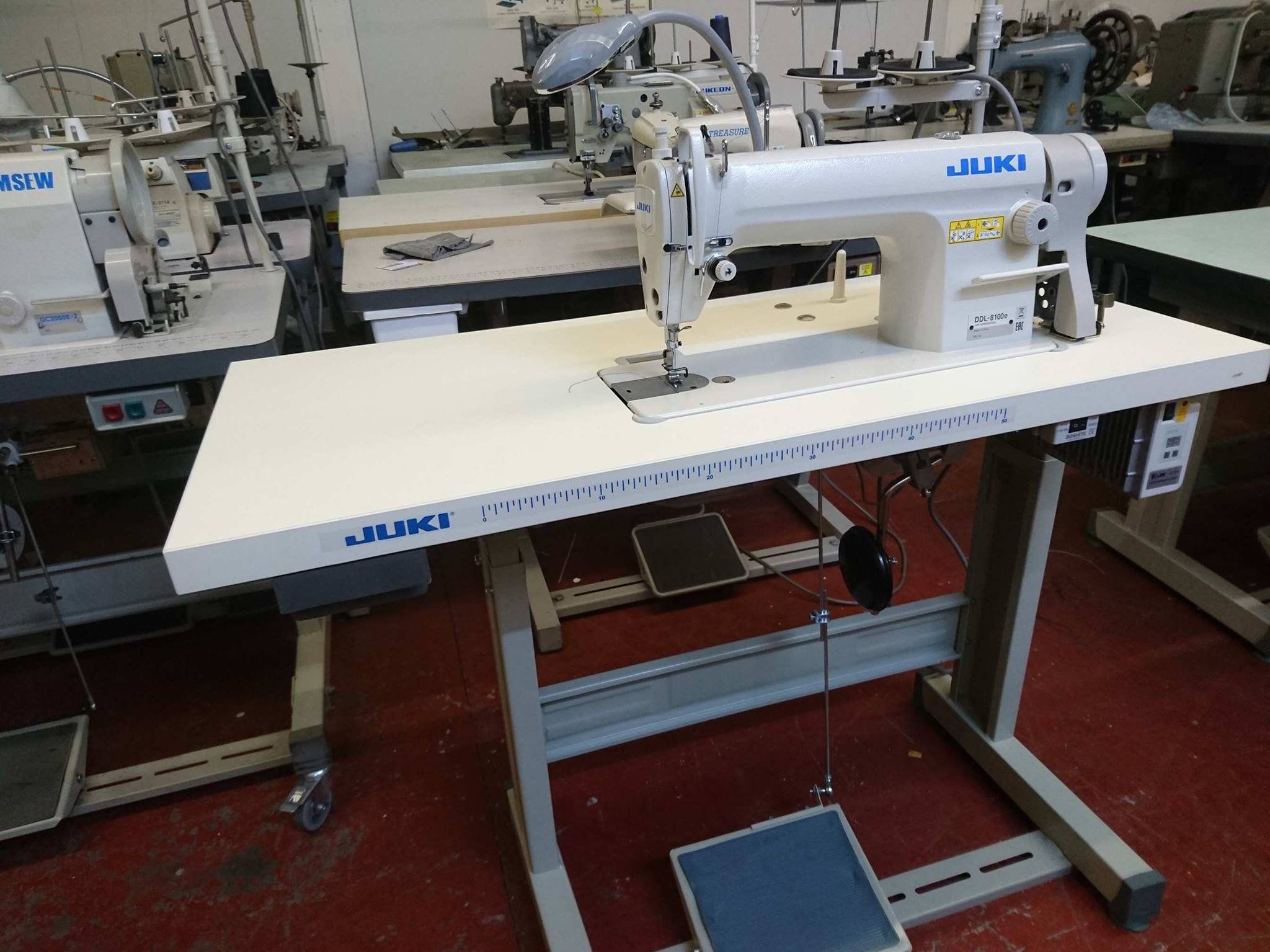 Juki DDL 8100e Industrial Sewing Machine