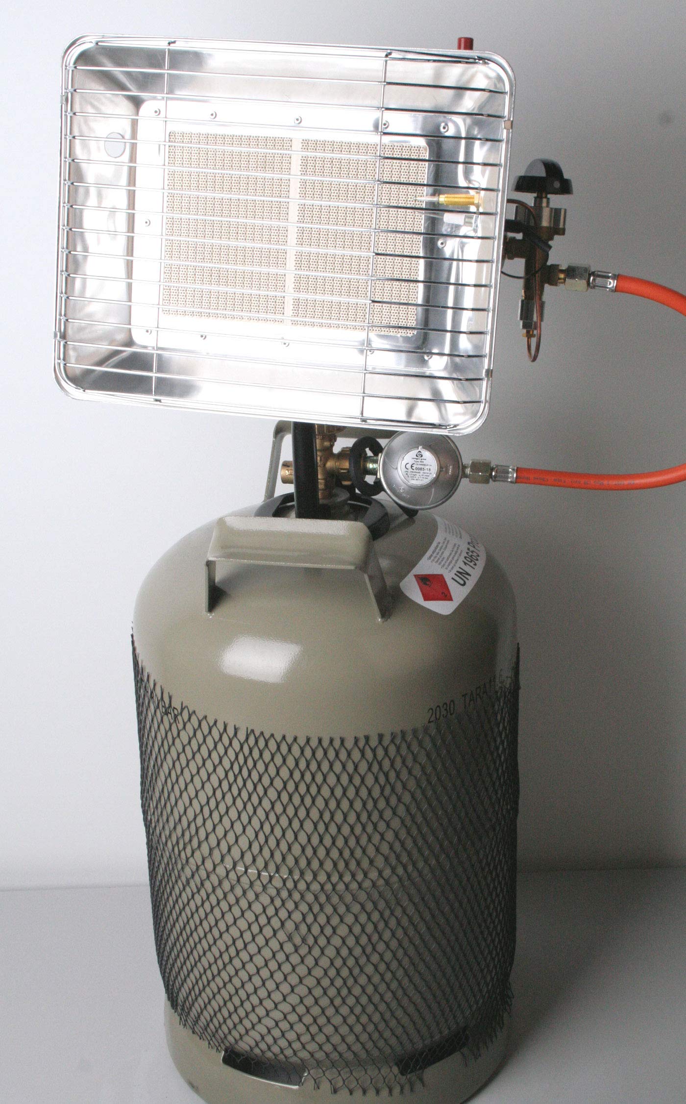 11 kg Gasflasche Heizstrahler 4,2 kw inkl. Piezo, Schlauch, Regler und Flaschenschlüssel