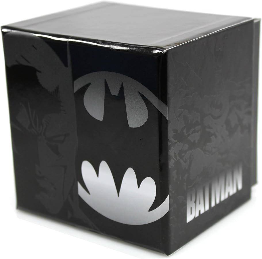 Amazon.com: 75 Years of Batman Black Chronograph Watch (BAT8049