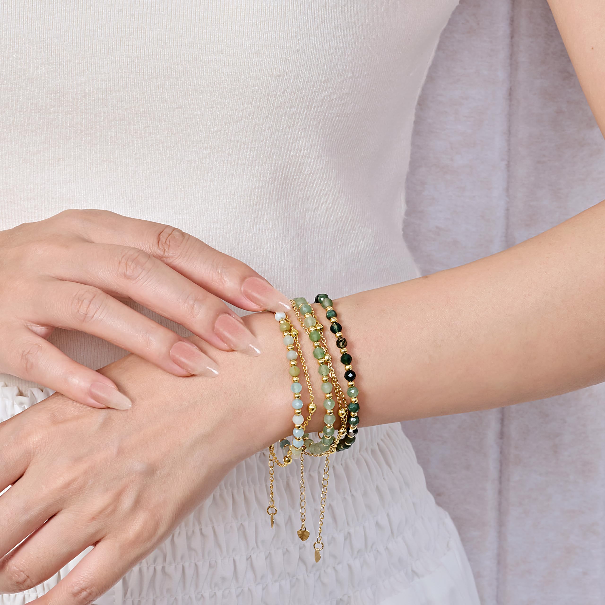 Farfume Bracelet en pierres naturelles pour femme, perles en pierre naturelle de 4 mm, gemmes travaillées à la main, bijoux idéaux en guise de cadeau