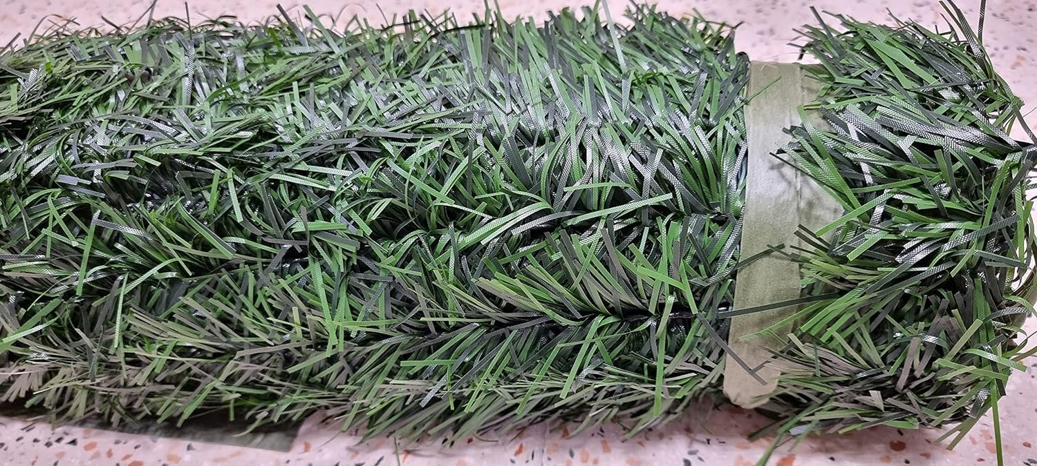 Pinto FERRAMENTA Siepe Finta Artificiale Ultra Coprente Rotolo Rete Frangivento Ornamentale Foglia Edera Sintetica Ringhiera Terrazzo Balcone Giardino Recinzione (Abete, 1X3mt)