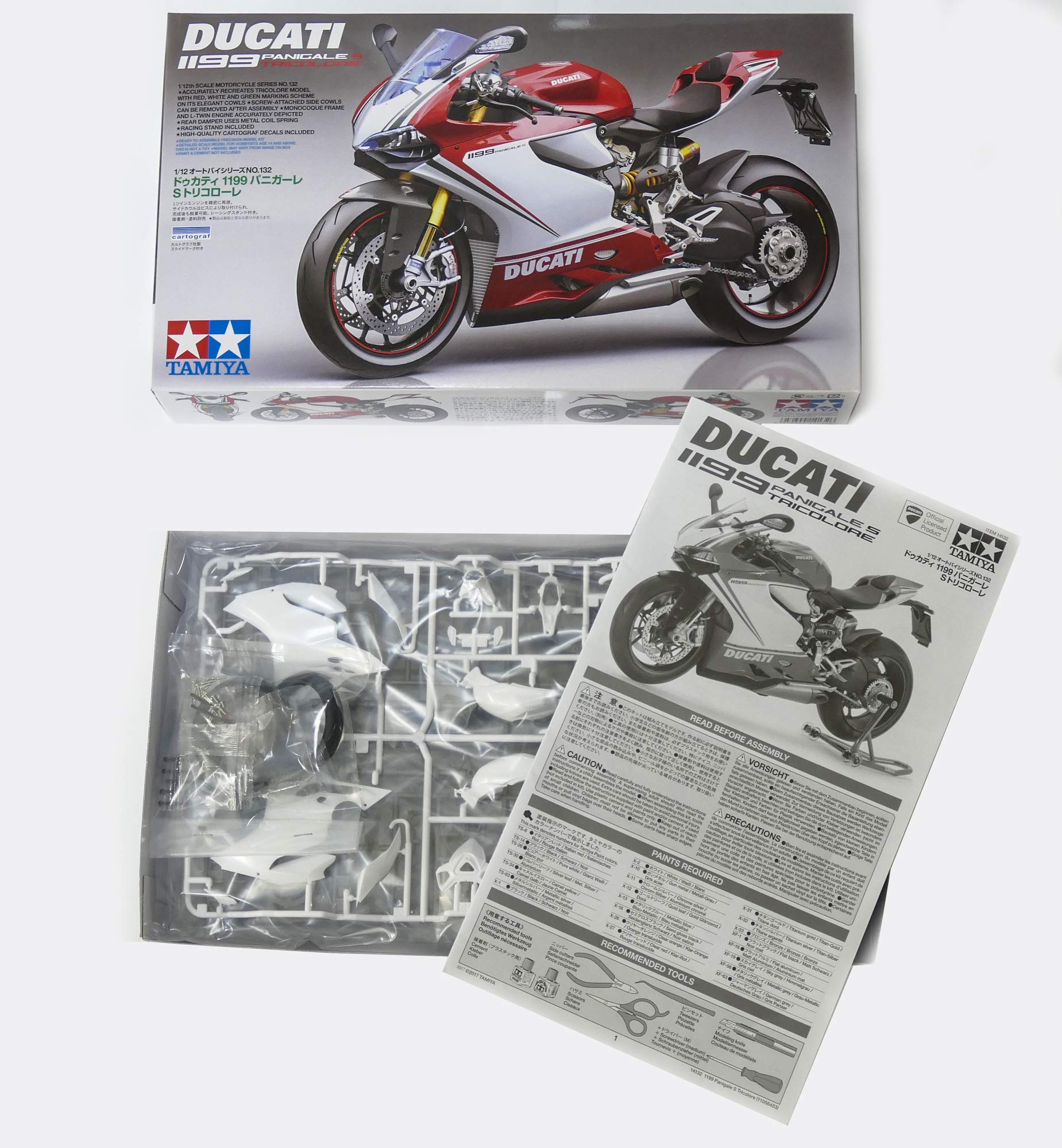 Tamiya 300114132 1:12 Ducati 1199 Panigale S Tricolore, Riproduzione Fedele del modellismo, Kit di Costruzione in plastica, Fai da Te, Hobby, incollaggio, modellismo, assemblaggio, Non Verniciato,