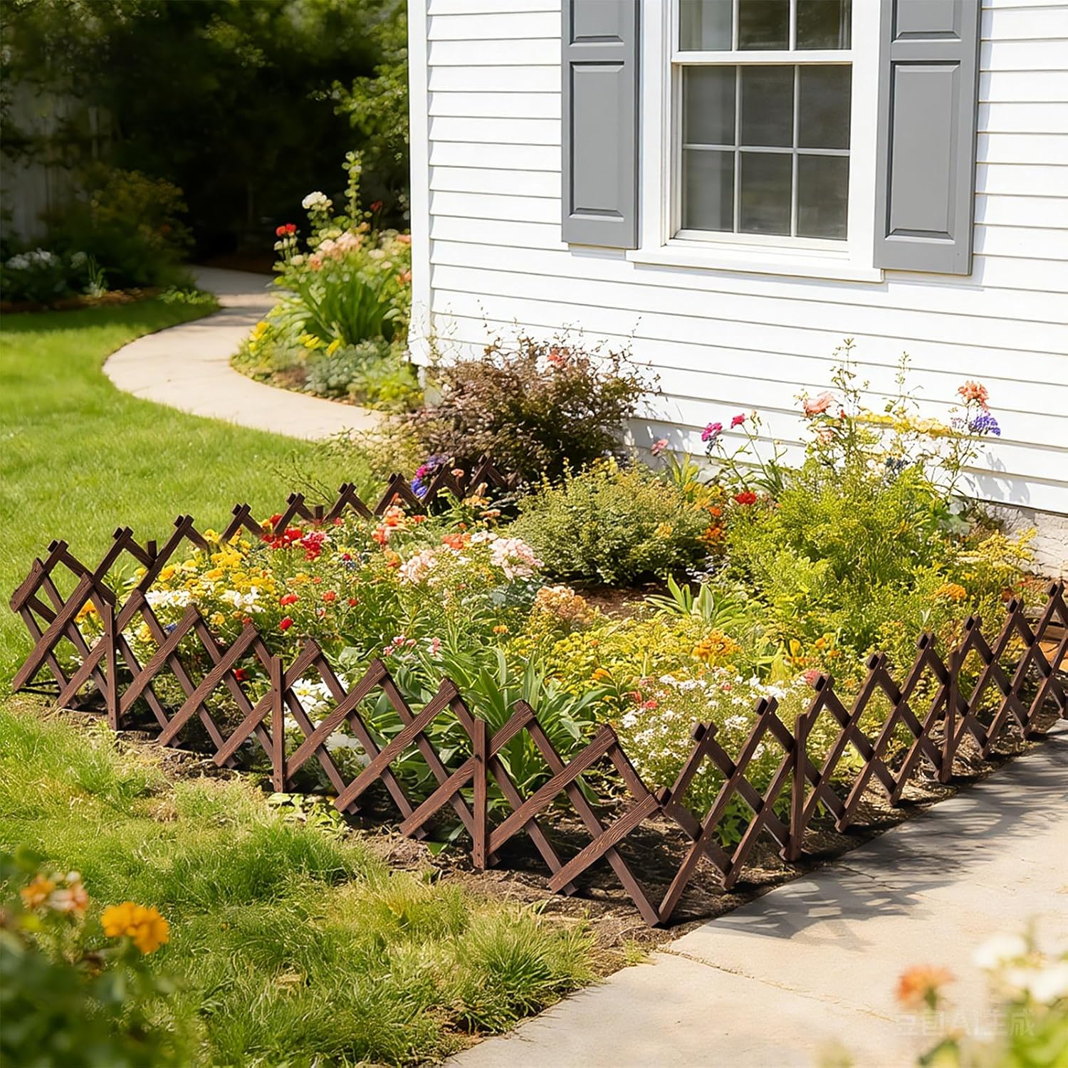 Expandable Garden Fence, Wood Lattice Panels for Outside, Trellis for Climbing Plants Outdoor for Climbing Plants Such as Ivy and Roses, As Well as Decorating Garden Terraces and Rooms (1)