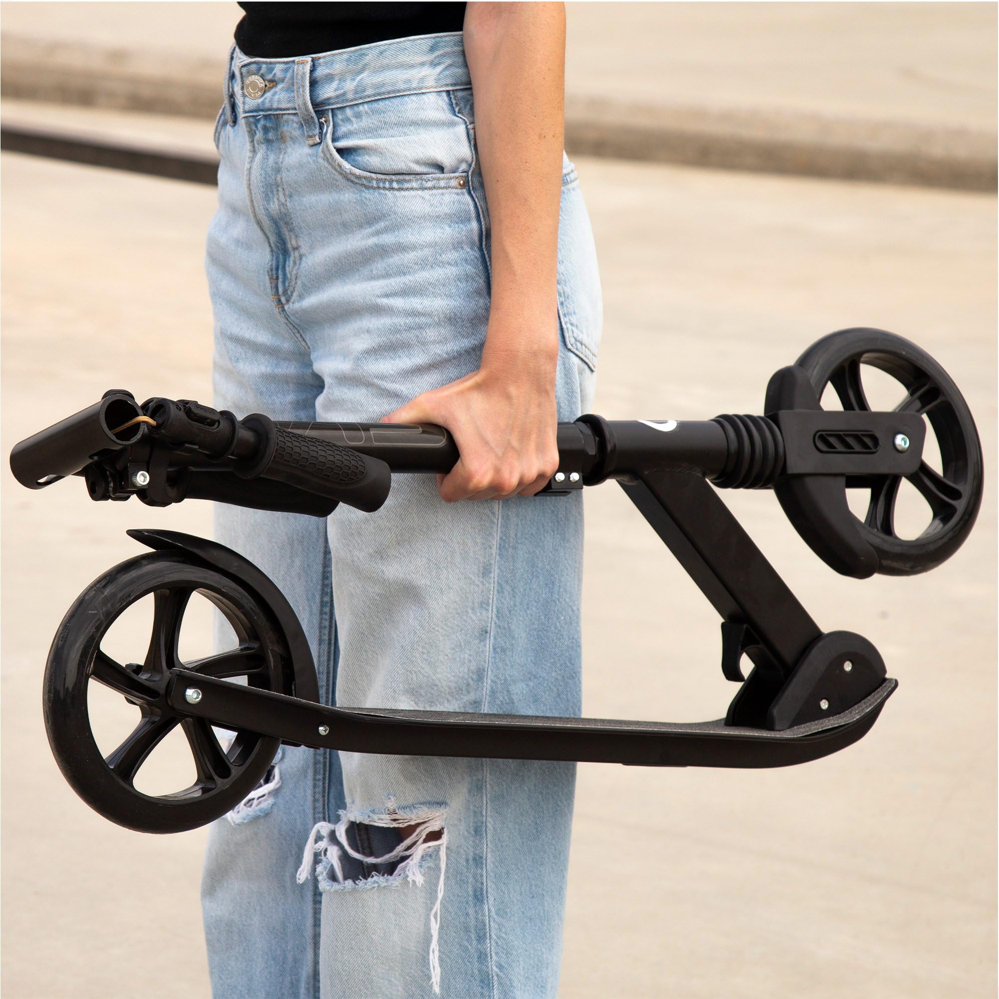 ColorBaby Evo 54348 Trottinette pour Enfant à 2 Roues, Pliable, Frein arrière, Support latéral, Base antidérapante, 86 x 39 x 96 cm, Max. 100 kg, Jouets pour Enfants 8 Ans