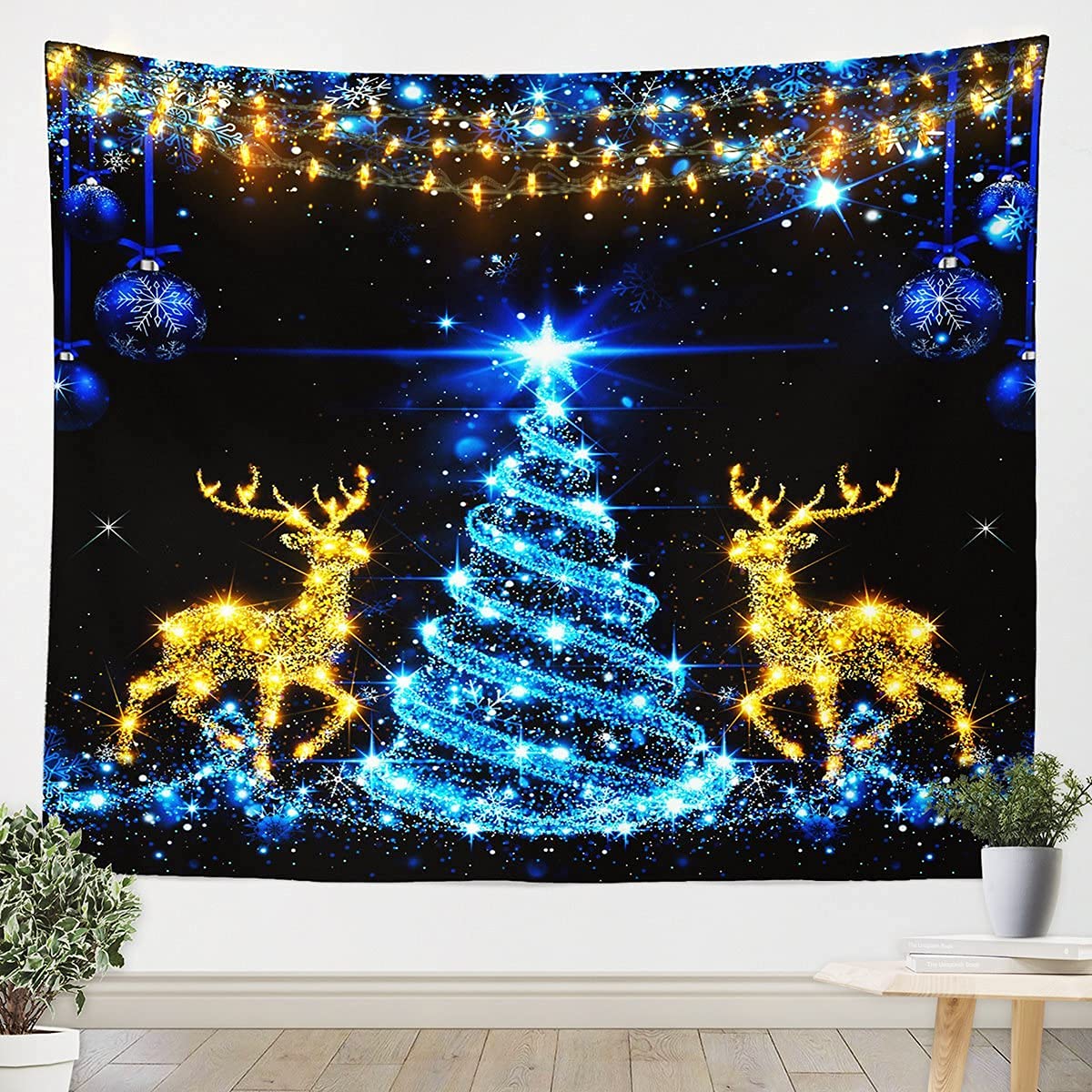Amazon.co.jp: ブルークリスマスツリータペストリーゴールドラメ鹿
