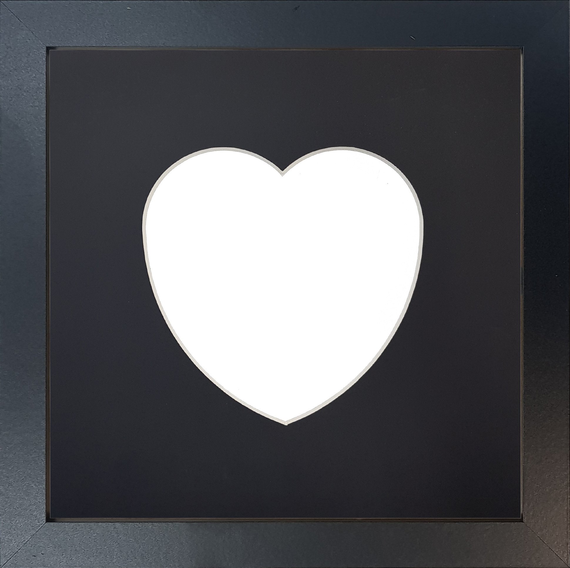 Frames By Post Black Frame With Black Mount H7 Black Picture Photo Frame With Black Heart Mount 10 X 10 For Image Size 6 X 6 Inch