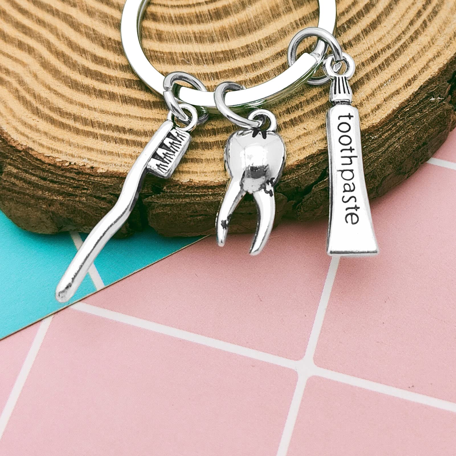 Heigebi Dentist Gift Funny Dentist Keyring Dentist Gifts for Men Women Dental Hygienist Gift Dental Keyring Dental Student Gift Dental Assistant Gift Office Orthodontist Gift Dentist Graduation Gift - Image 3