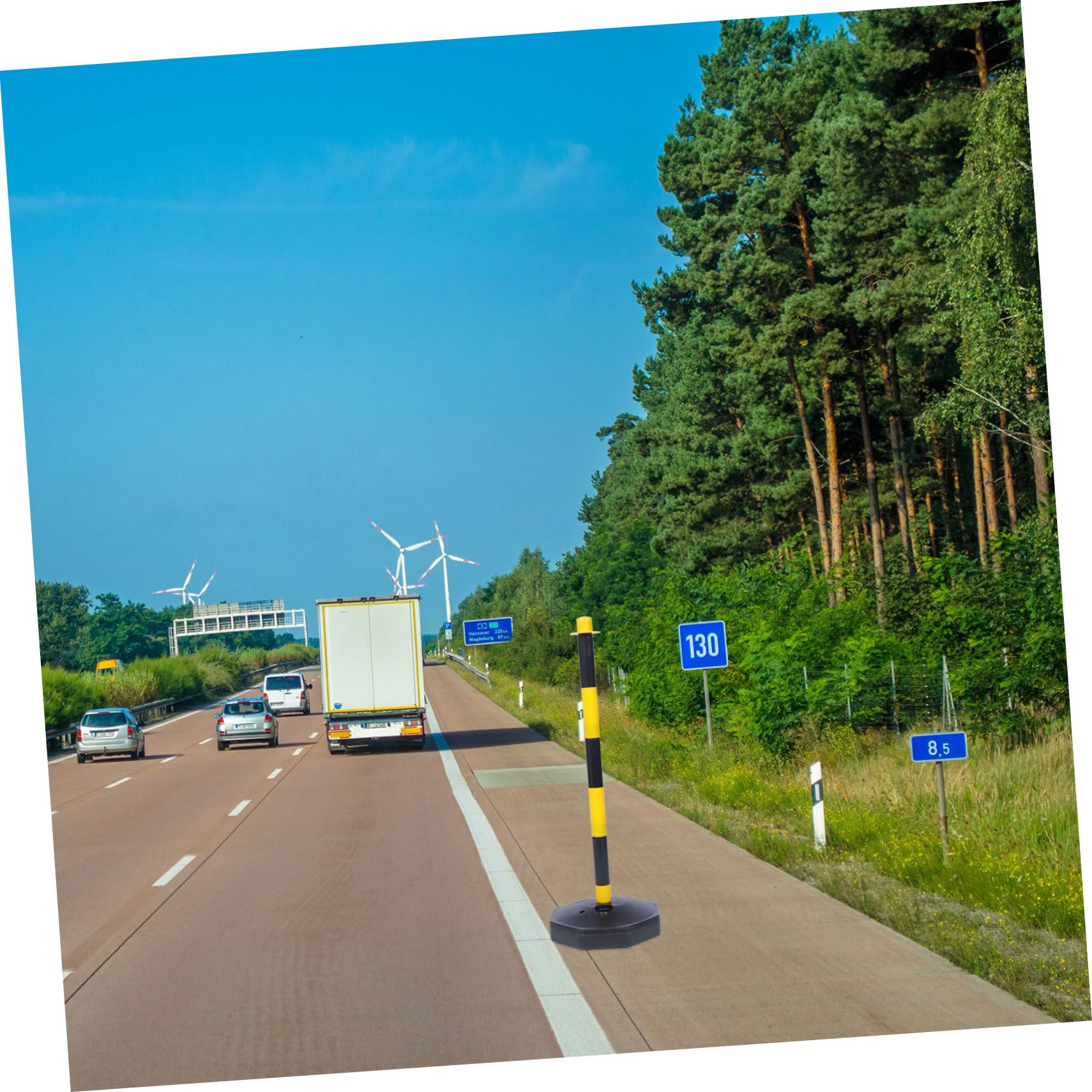 NAMOARLY 2pcs Warning Post Garage Car Stop Indicator Parking Sign Post Parking Cones for Drivers Training Traffic Cone Costume Adult Traffic Divider Pole Warning Column Safety Cones Plastic