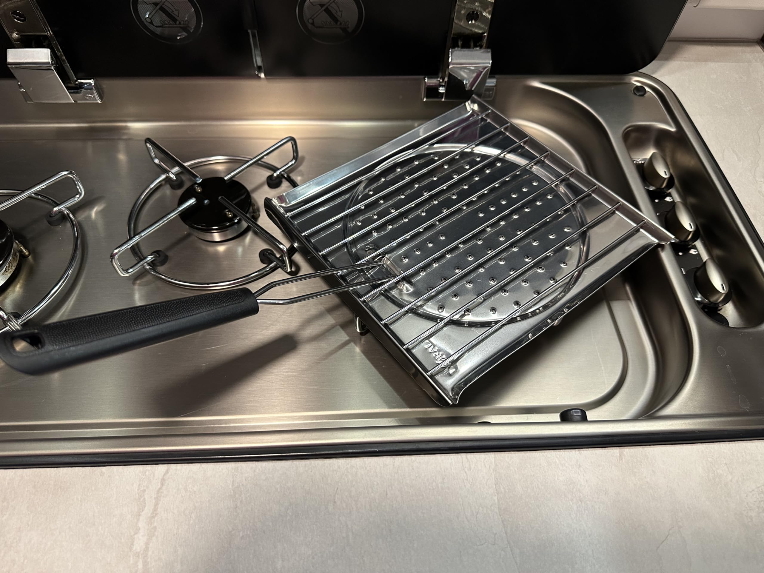 Genérico Sartén Tostadora Parrilla Arepera Pan Chileno. Compacta. Perfecta para el mundo camping, camper, autocaravanista