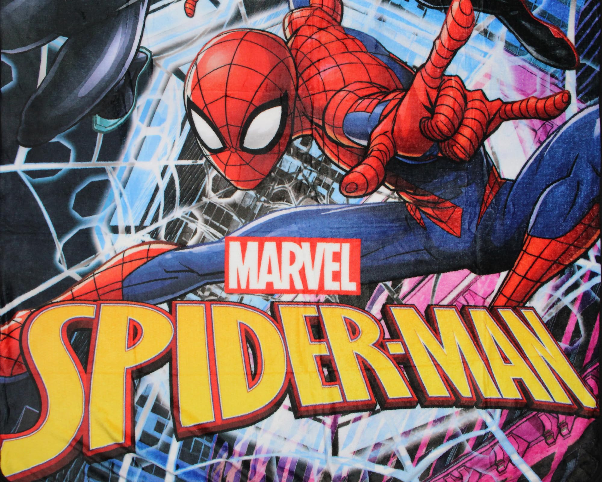 Amazon.com: Marvel Comics Spider-Man Peter Gwen Miles Spiderverse