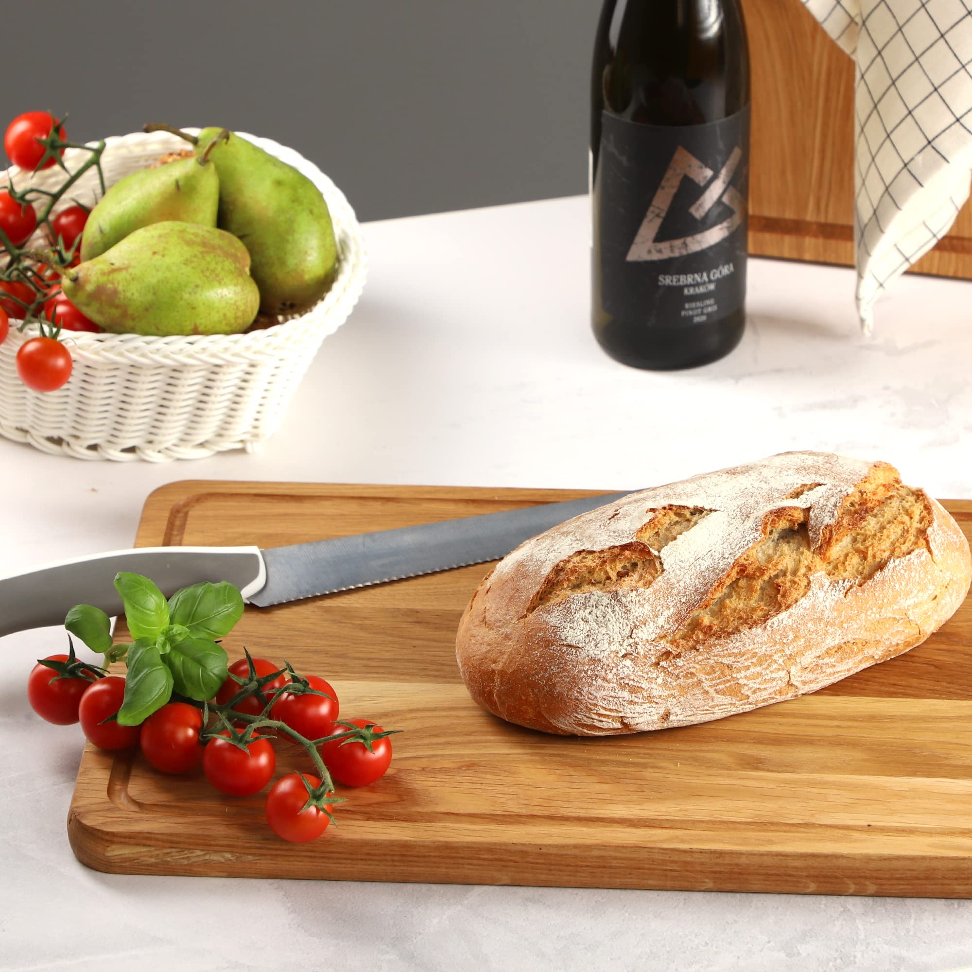 KADAX Oak Rectangular Chopping Board, 5 Different Sizes, Wooden Board with Juice Groove, Cheese Serving Board, Breakfast Board (30 x 45 cm)