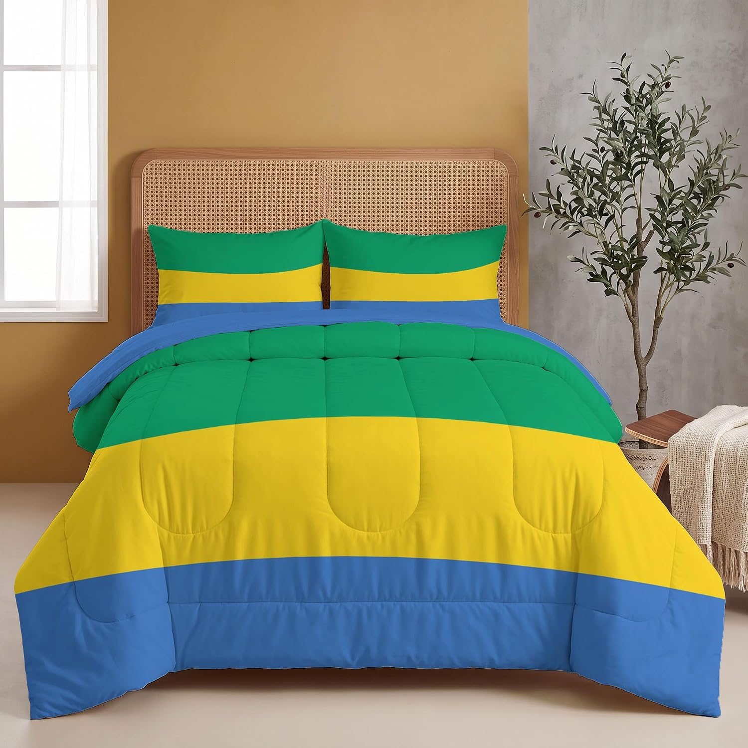 Simple Ethnic Comforter Set Queen Size, Gabon Flag Print Breathable Bedding Set for Girls Boys Teens, Yellow Quilt Duvet with 2 Pillow Cases