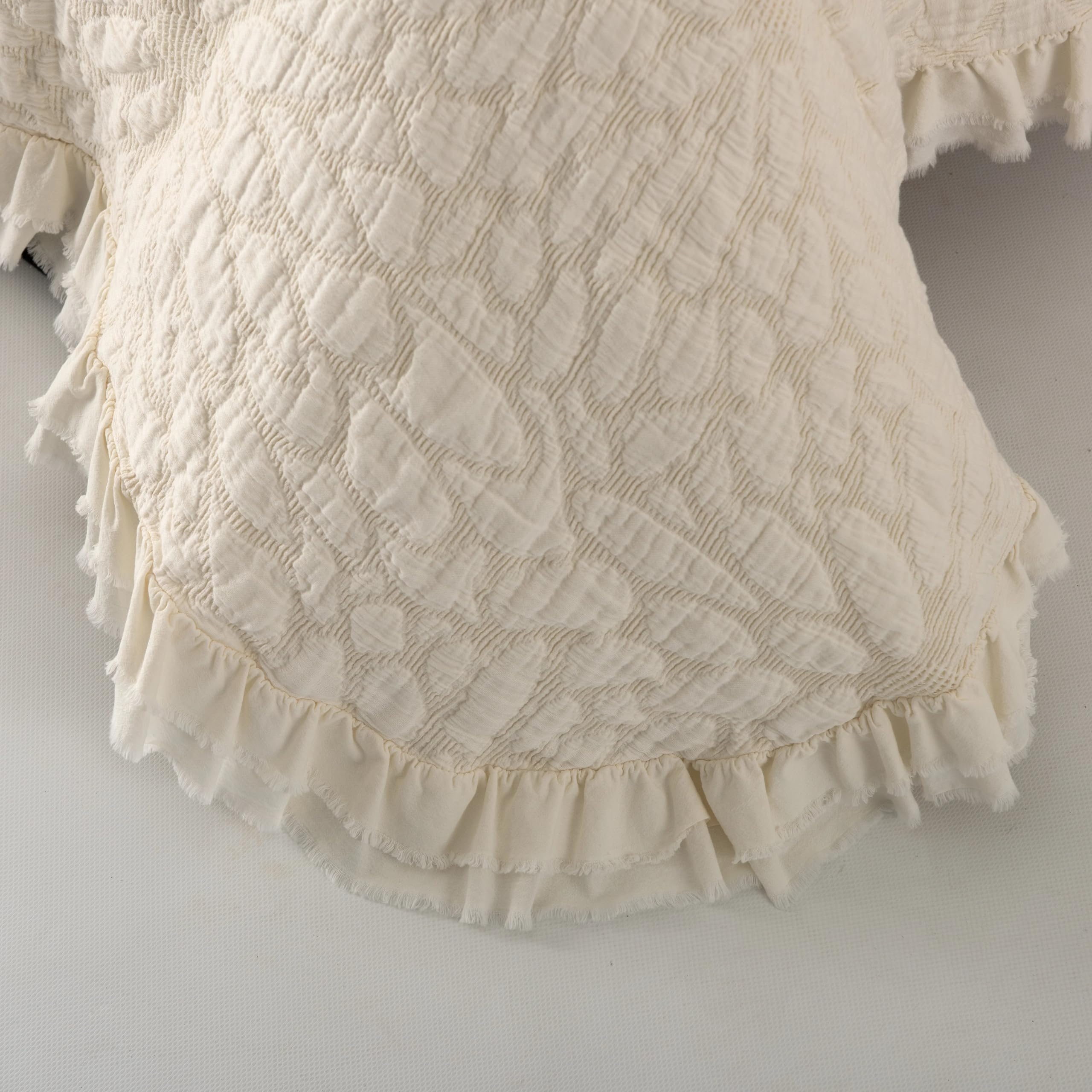 Colcha Flor con Volantes Marfil - 100% Algodón - Cama 150 cm (Colcha 240 x 260 cm) - Flores- Fabricado Portugal