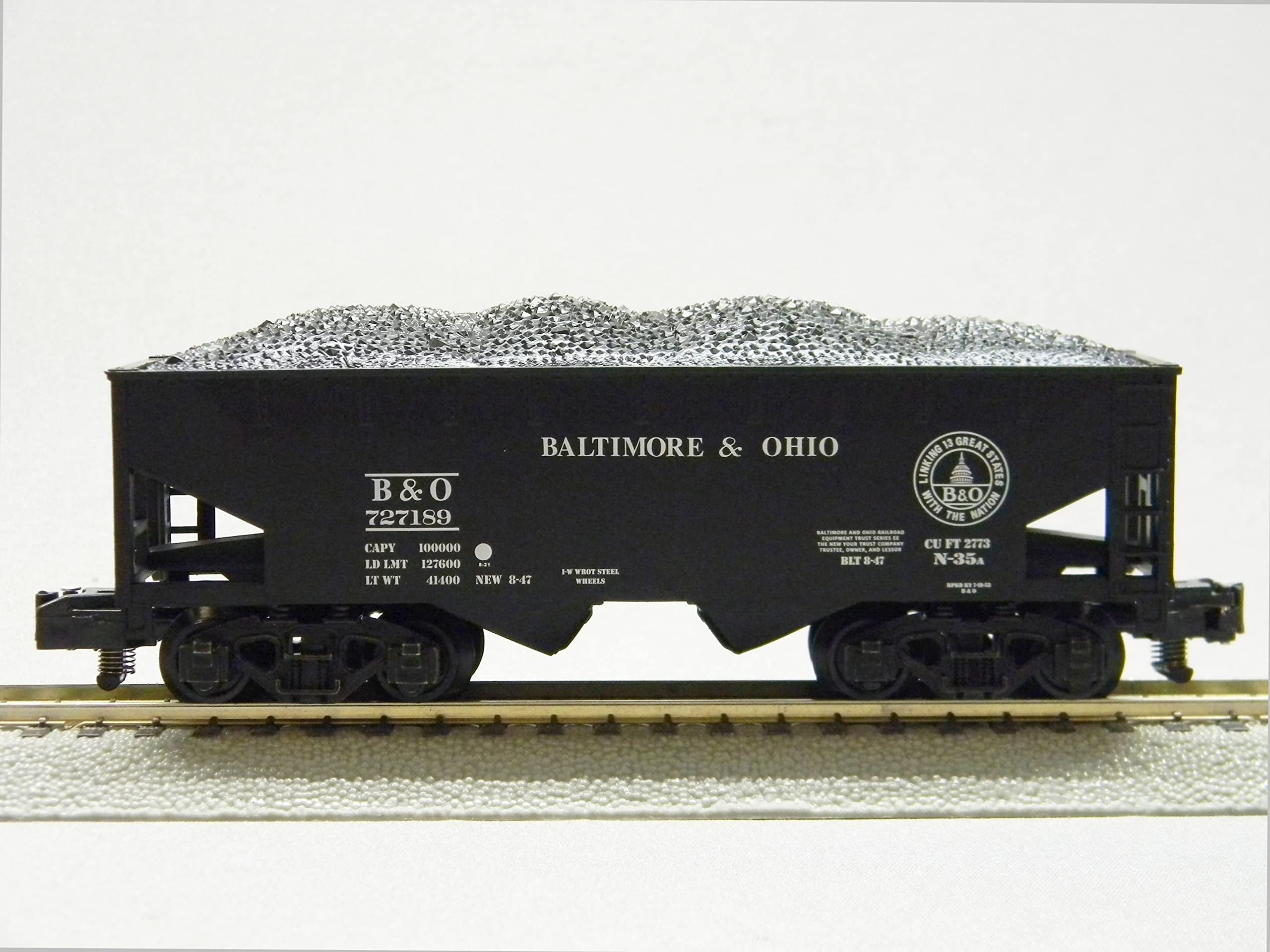Athearn HO 34' Ribbed Hopper, B&O #118900, RND1022