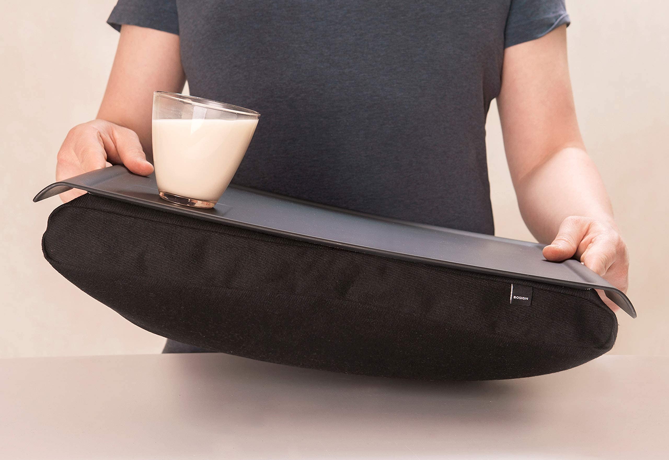 Knietablett Laptray mit Sitzsack-Kissen für Laptop, Frühstück. Rutschfestes Tablett. Abnehmbarer und waschbarer Kissenbezug. Schwarzes Tablett. Schwarzes Kissen. Groß - 46 x 38 x 6,5 cm