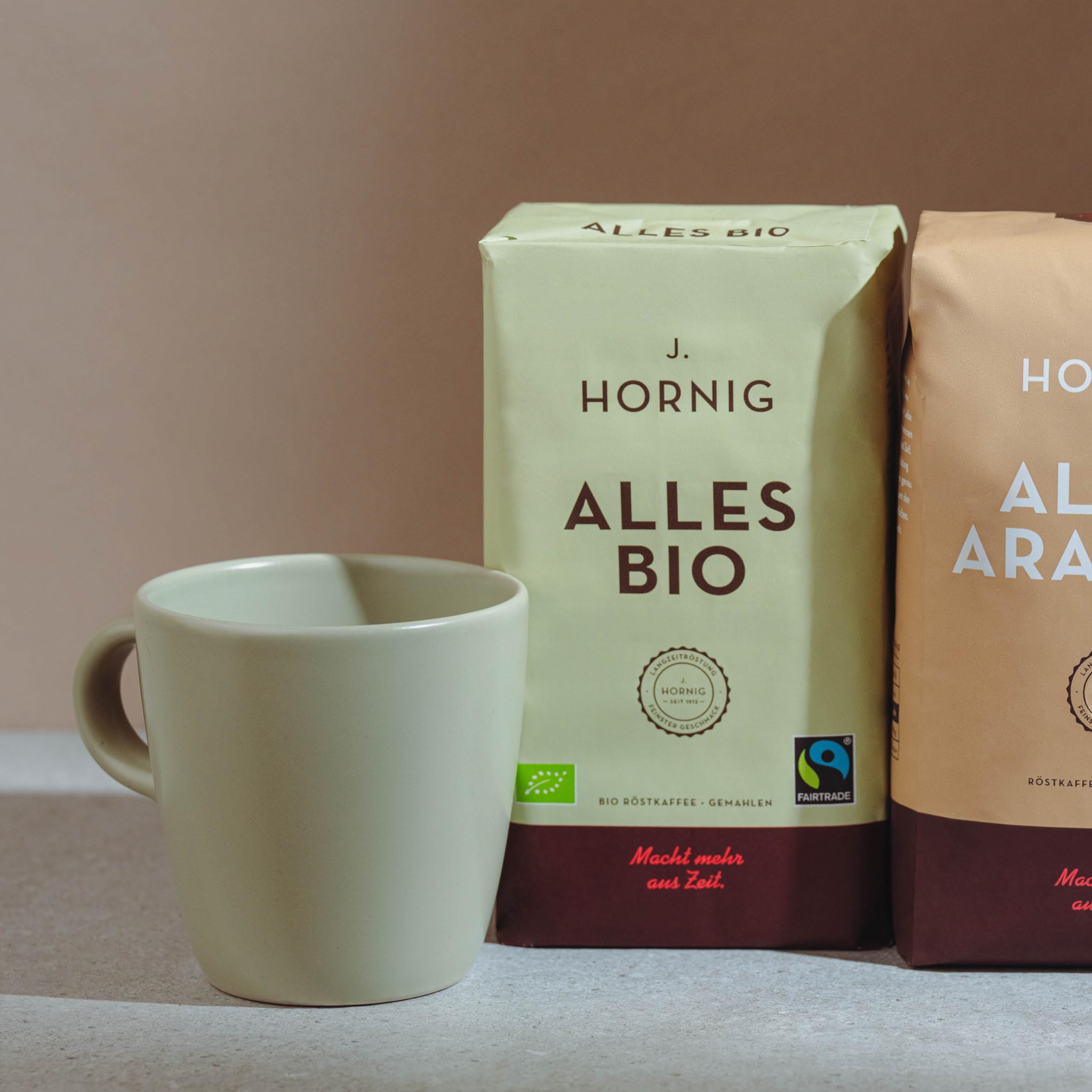 J. Hornig Kaffee gemahlen Bio & Fairtrade, Alles Bio, 500g, Arabica & Robusta, kräftiger Bio-Kaffee mit Noten von Kakao & Malz, für Filterkaffee, Espressokocher & French Press, Stärke 4/5