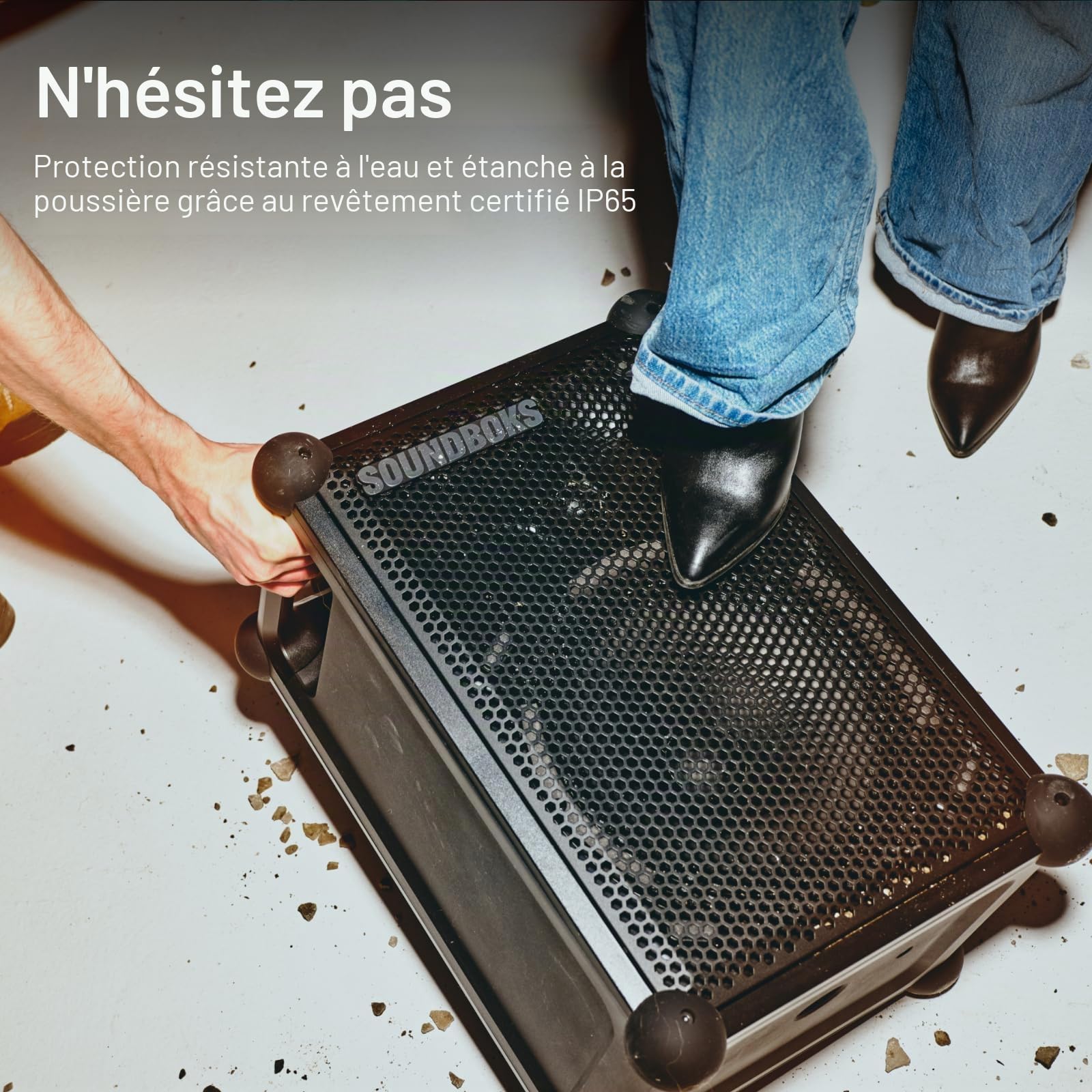 Soundboks Mix - Enceinte Bluetooth portable - Design durable et résistant aux intempéries (IP65) - Batterie rechargeable USB-C - Ultra-bruyante - 121dB - Haut-parleur pour intérieur et extérieur - 40