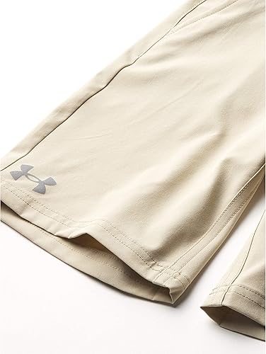 Miniatura 3 de Under Armour Pantalones cortos para niños, repelentes al agua y de secado rápido, tela duradera y transpirable