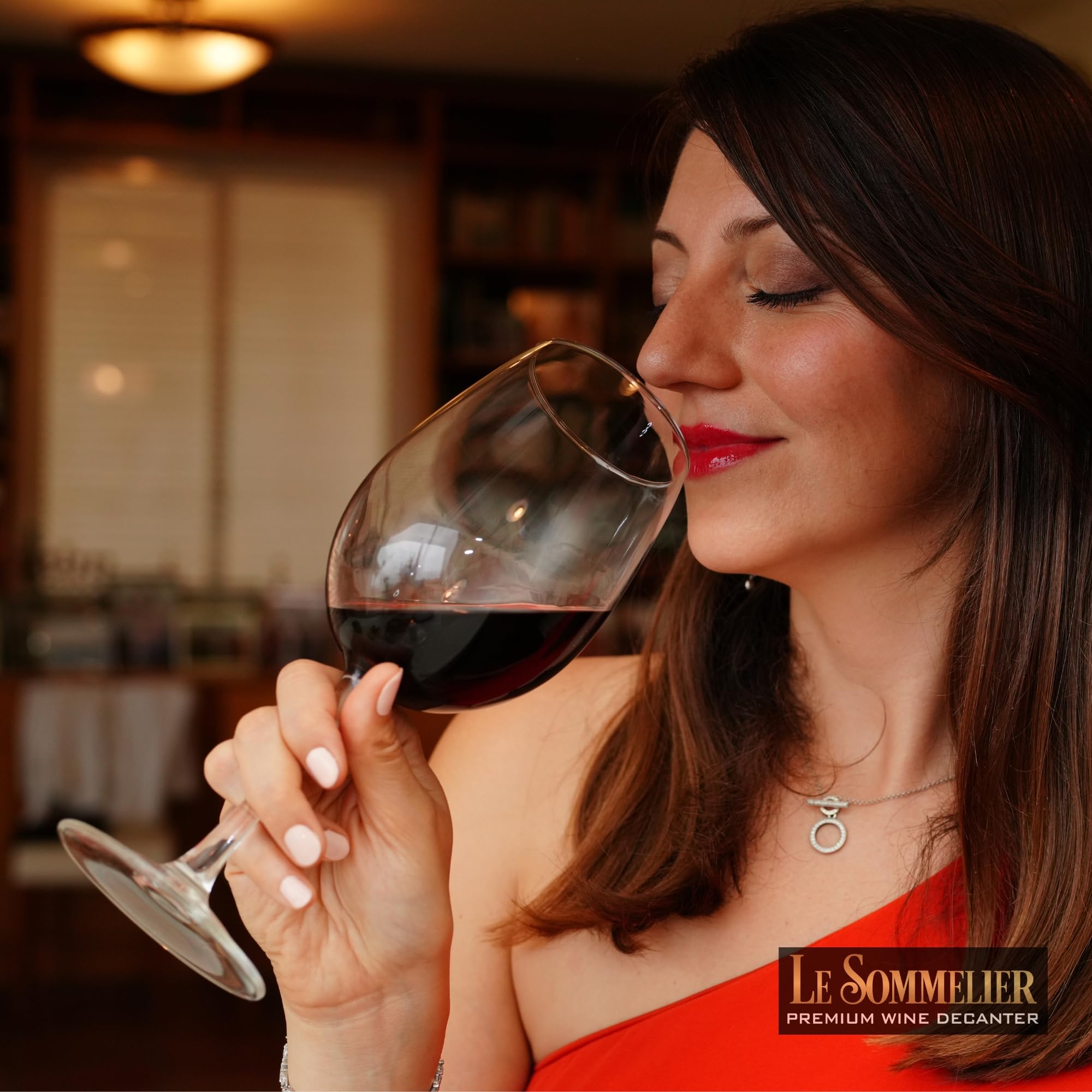 Decantador de vino de cristal premium con soporte metálico para secado y decoración - base ancha y capacidad de 1800 ml para oxigenación rápida y mejor aroma – accesorios de vino ideales para regalo