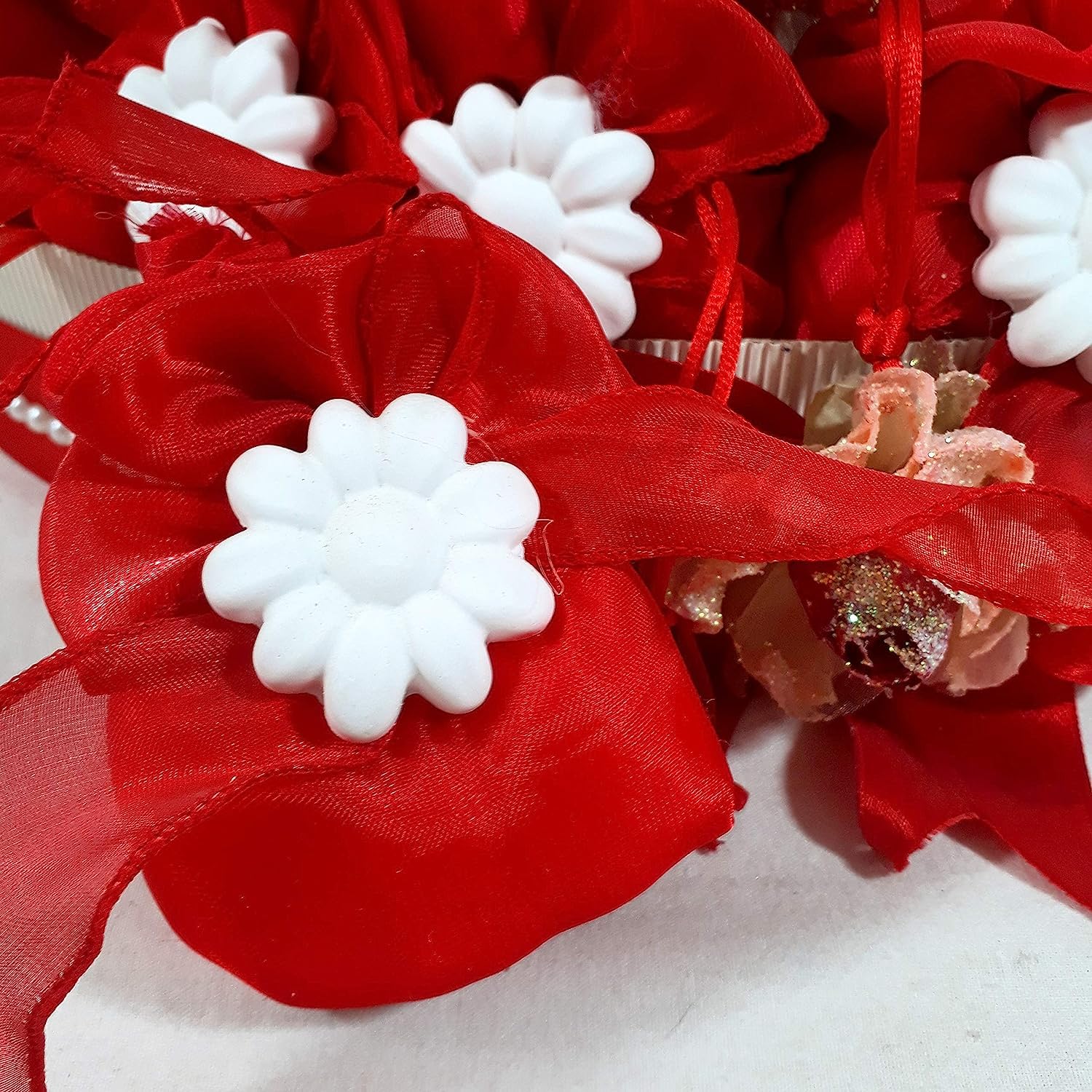 Sacchetti portaconfetti 43 sacchetti struttura a torta bomboniere matrimonio fiori in gesso + 2 sacchettini centrali confetti inclusi ULT