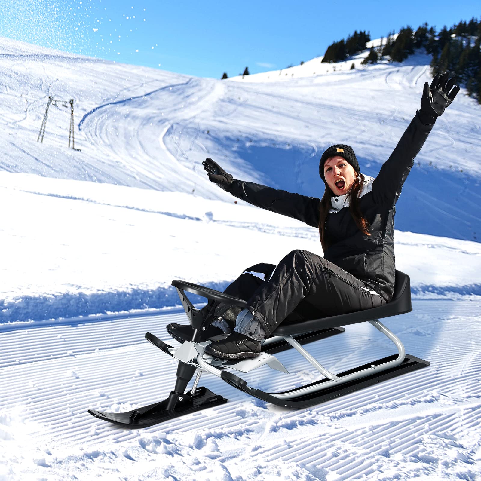 GOPLUS Luge d’Hiver Snowracer Enfants, avec Volant, 2 Freins et Amortisseur de Chocs, Luge de Direction avec Corde de Traction, Jouet d'Extérieur pour 4 Ans+, Charge 75 kg,Gris/Rouge