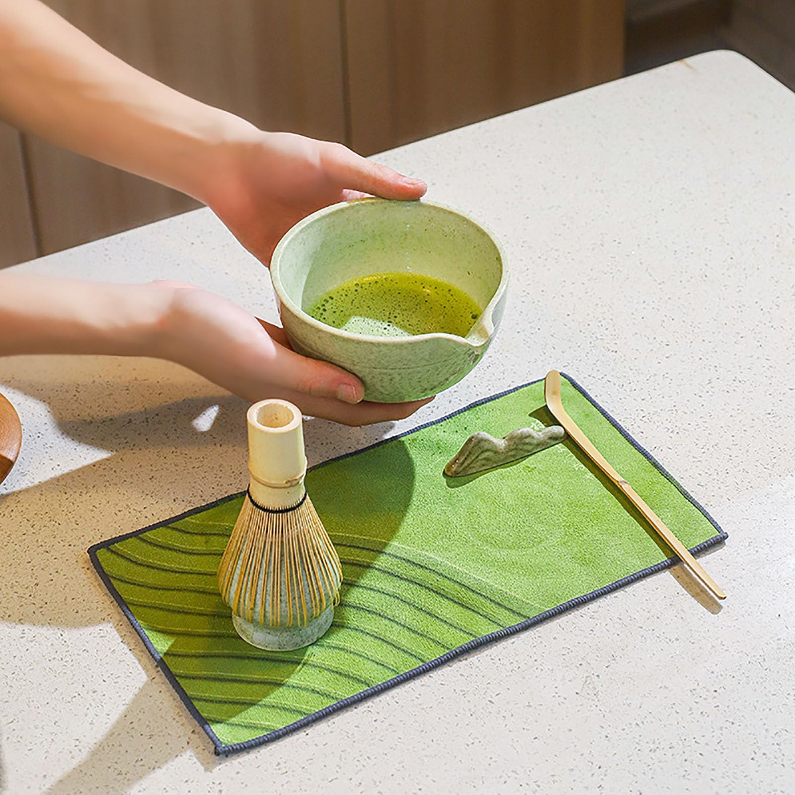 Premium 7-teiliges Matcha-Schneebesen-Set aus Keramik mit Schüssel (Chawan) Schneebesen und Halter für Matcha-Liebhaber, perfekt für Frühstück und Latte Zubereitung