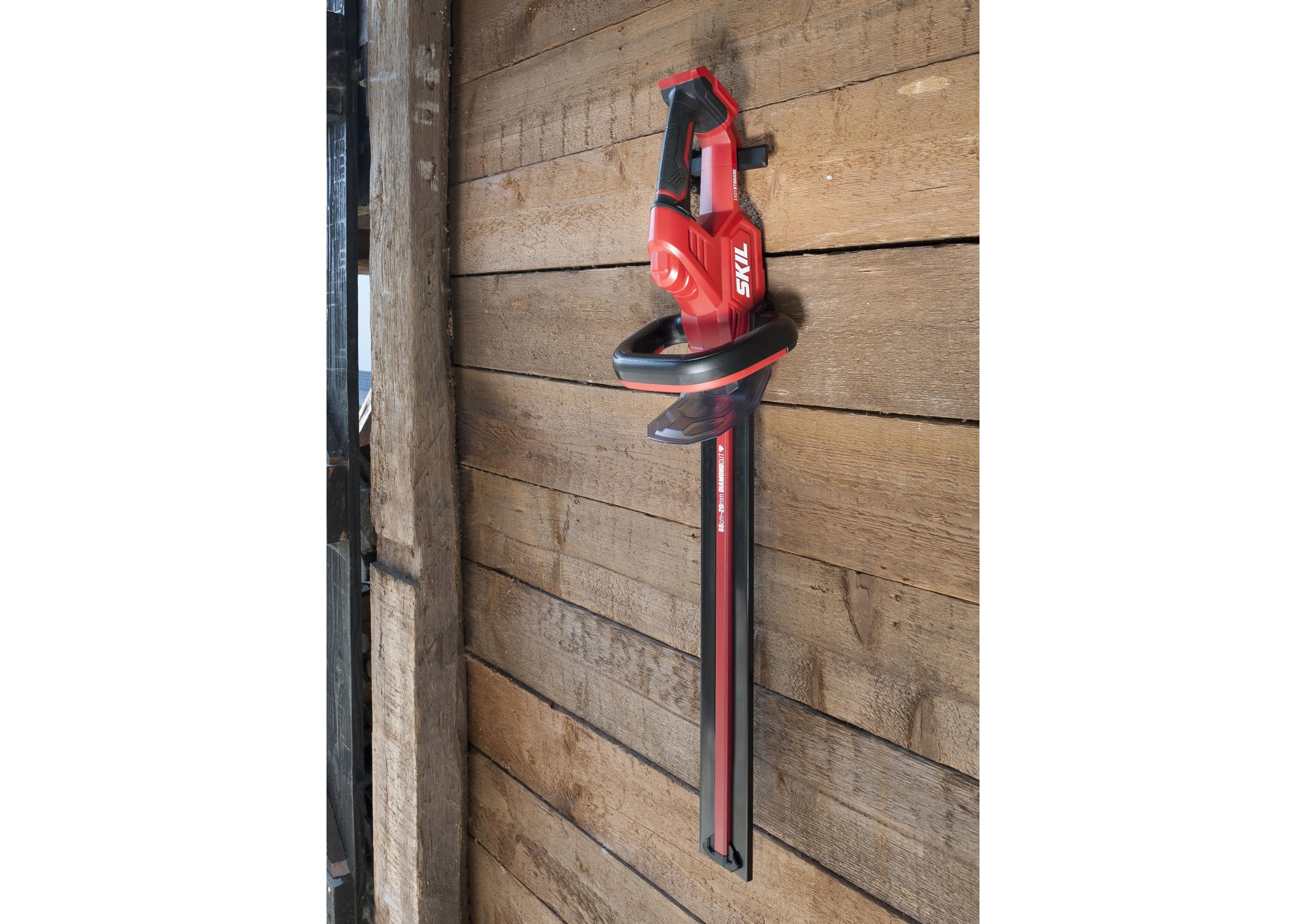 Skil Akku-Heckenschere 0430CA 55 cm „20V Max“ (18V) – Heckenschere mit ergonomischem Design und Sägefunktion – Ideal für Hecken, Sträucher und dickere Äste GH1E0430CA